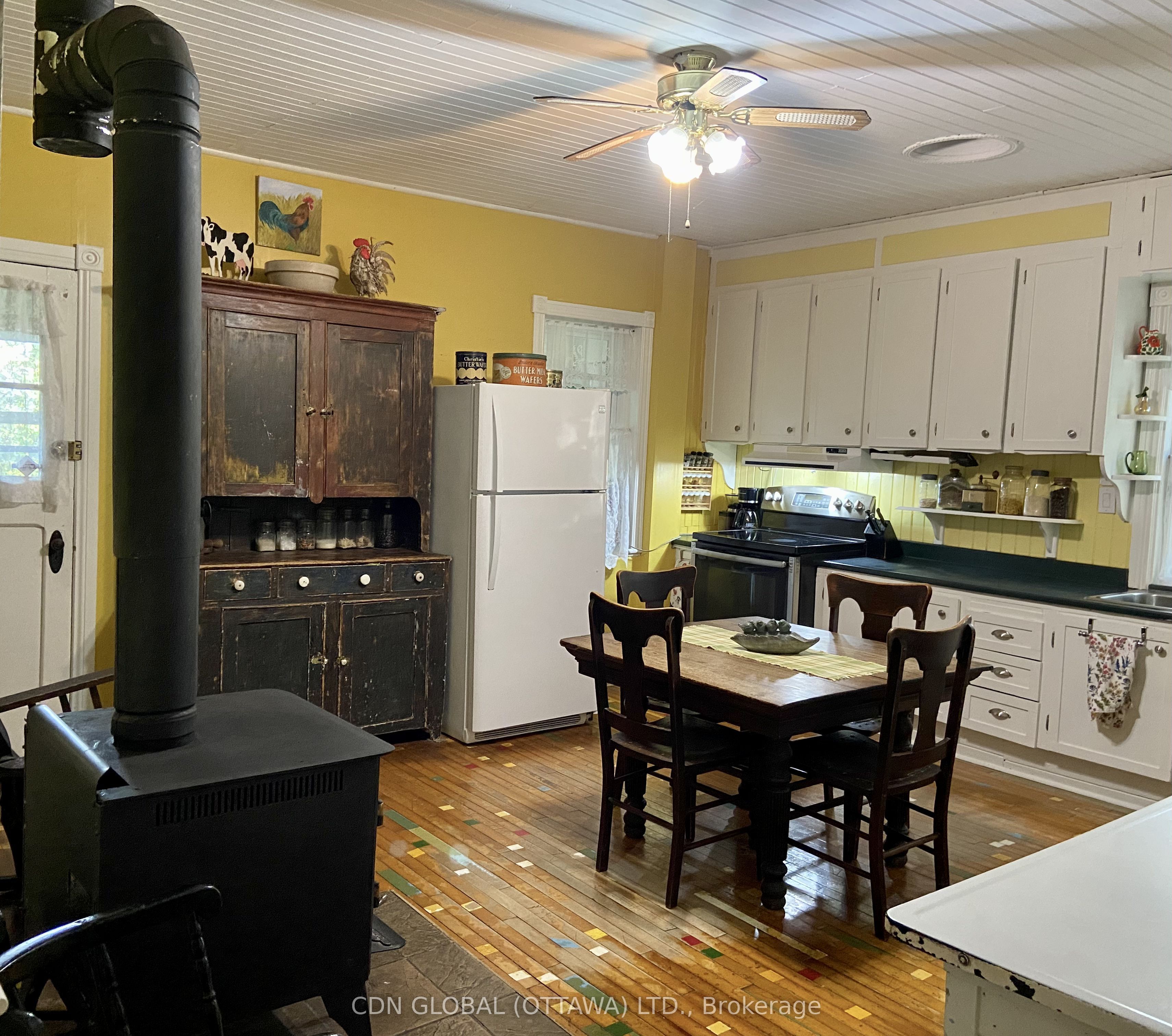 1495 York's Corners Road, Greely - Metcalfe - Osgoode - Vernon and Area, ON K0A 1V0 photo 4