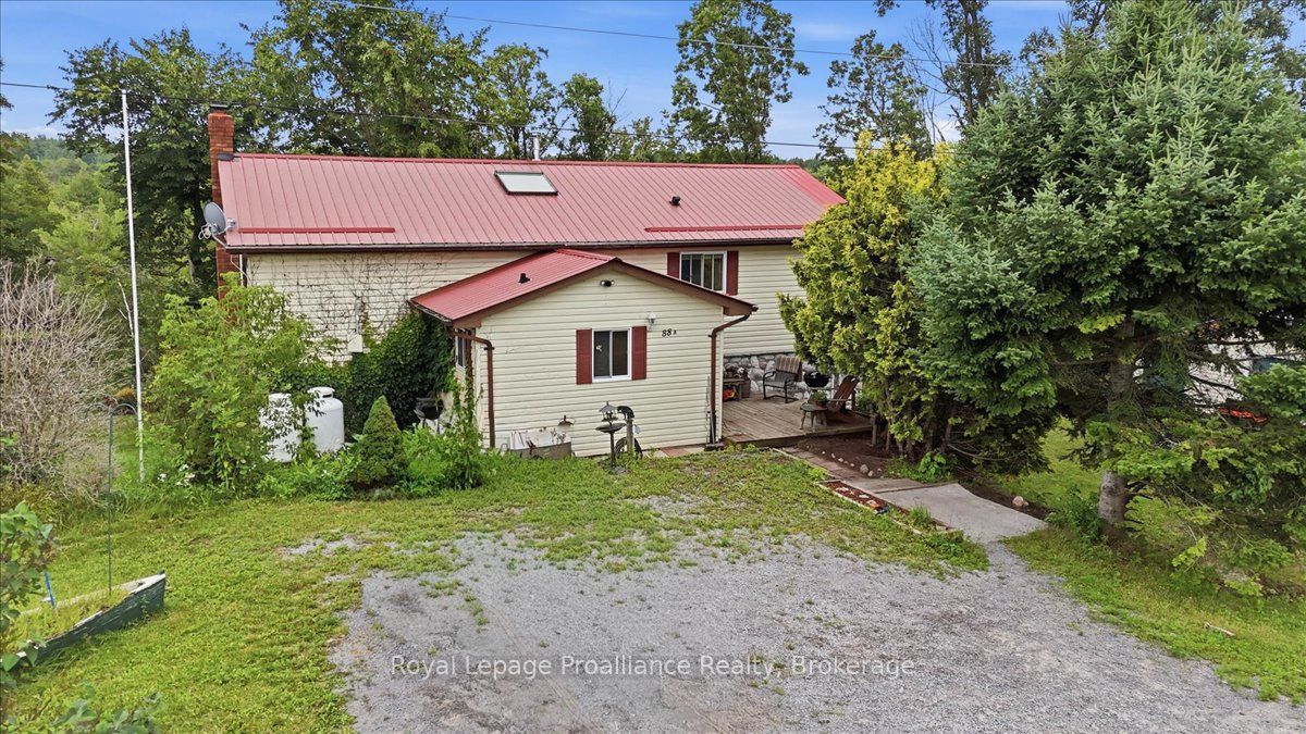 88 A Price Road, Tweed, ON K0K 3J0 photo 2