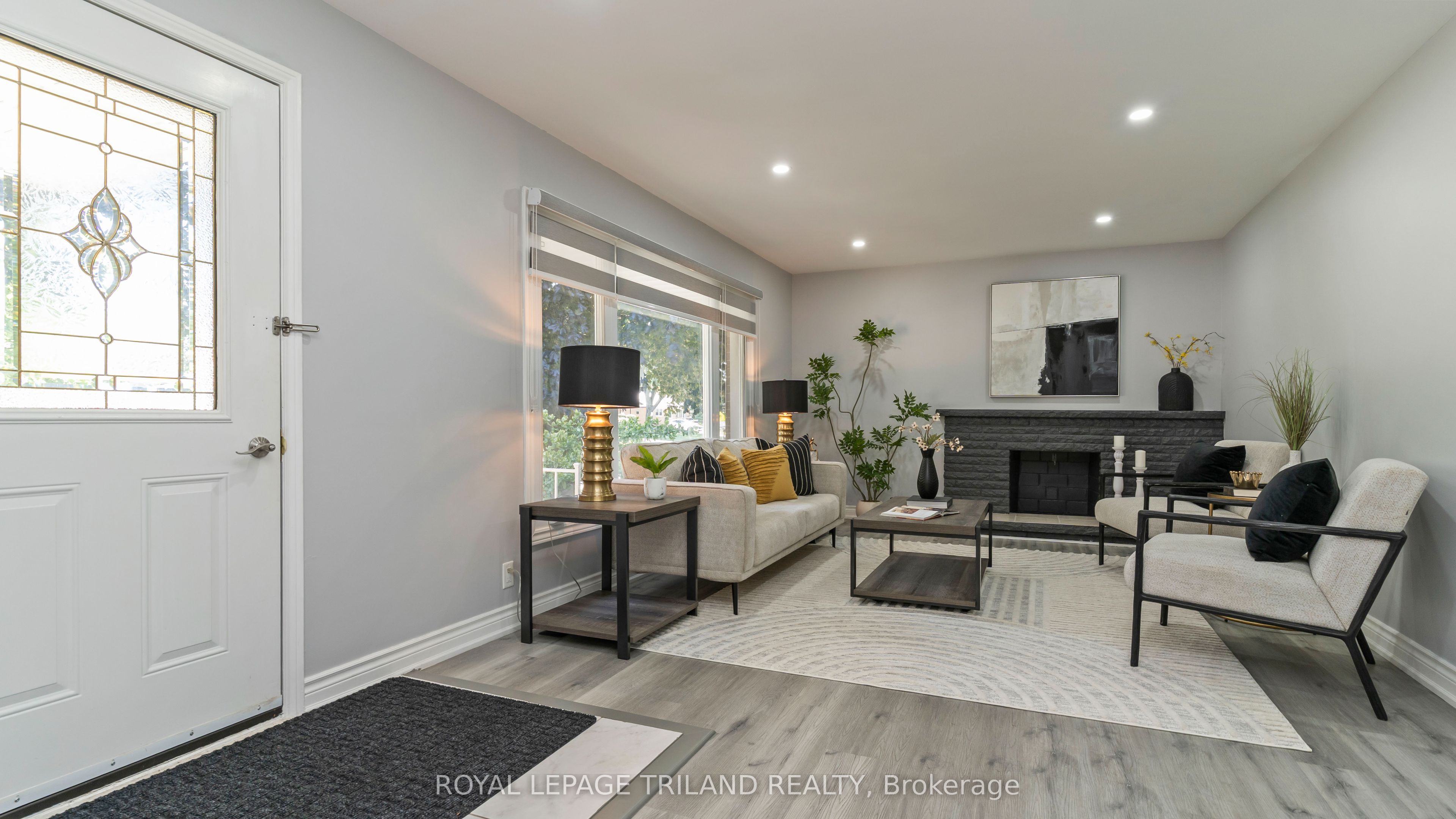 171 DAWN Drive, London East, ON N5W 4W9