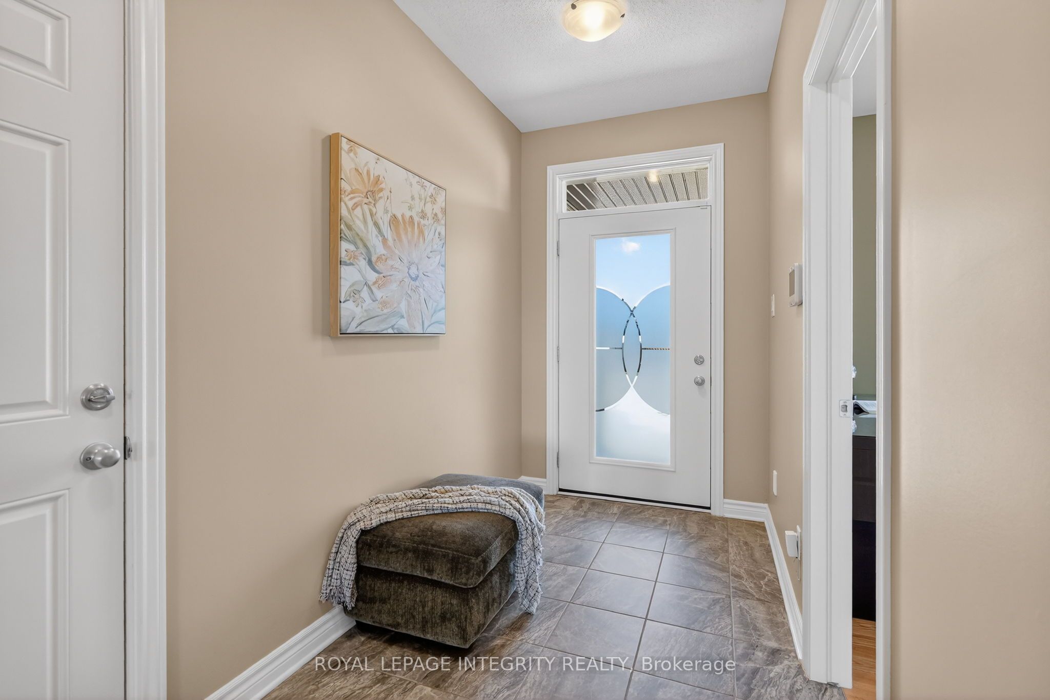 724 Parade Drive, Stittsville - Munster - Richmond, ON K2S 0Z4 photo 3