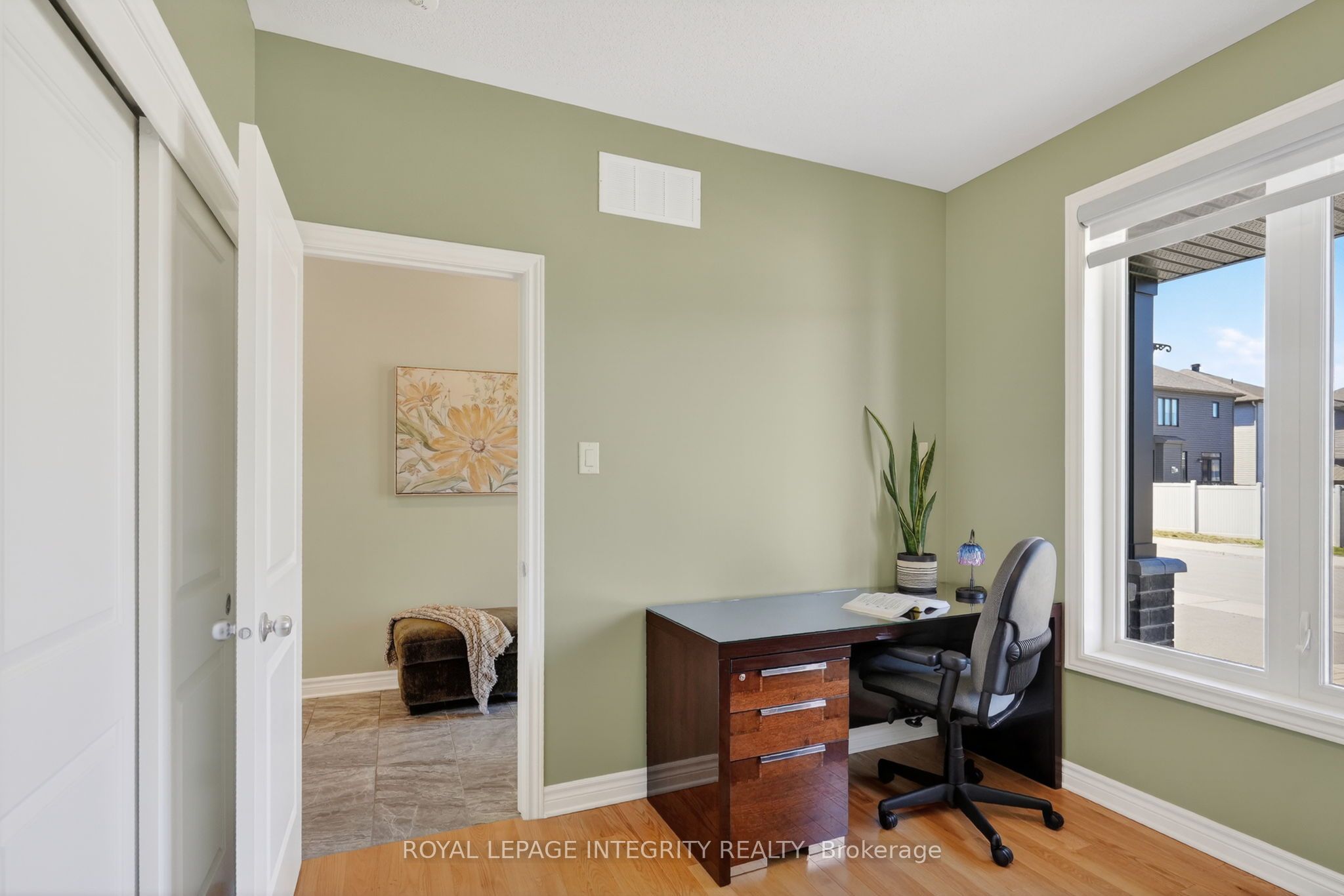 724 Parade Drive, Stittsville - Munster - Richmond, ON K2S 0Z4 photo 5
