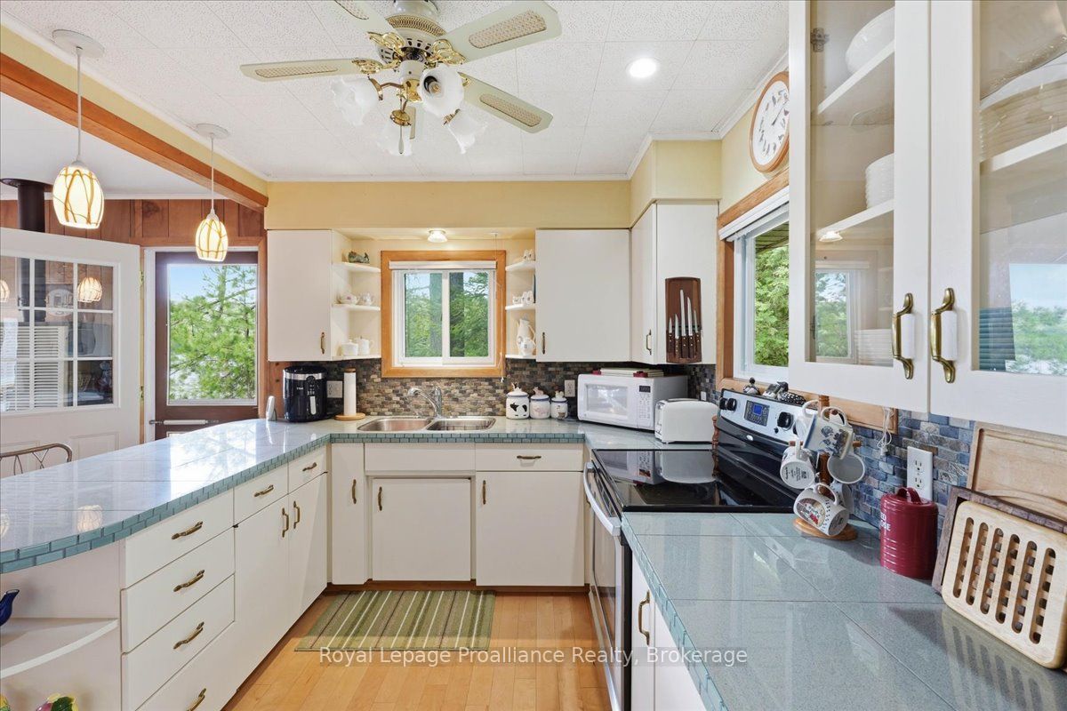 1143B Don Anna Road, North Frontenac, ON K0H 1K0 photo 4