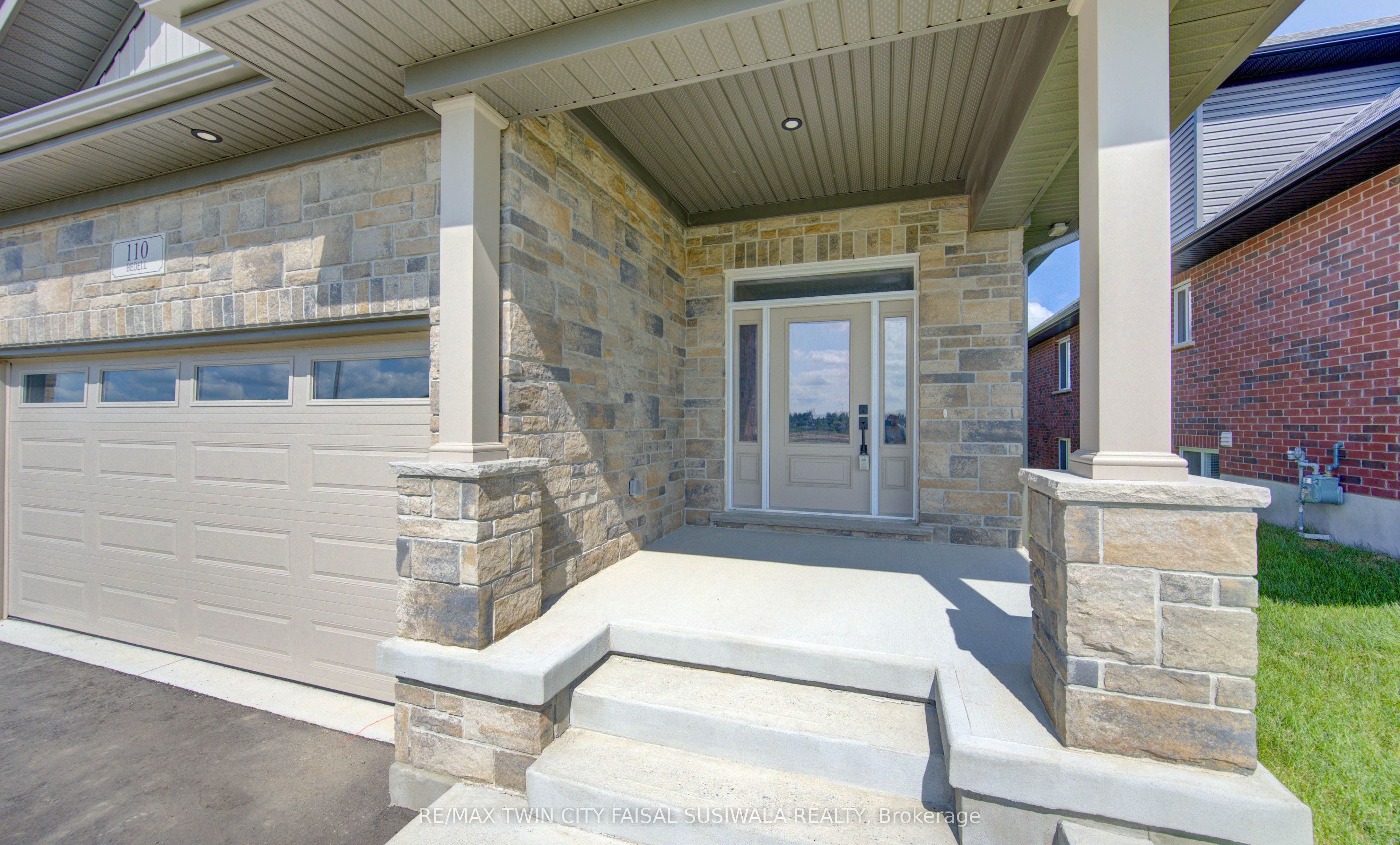 100 BEDELL Drive, Mapleton, ON N0G 1P0 photo 2