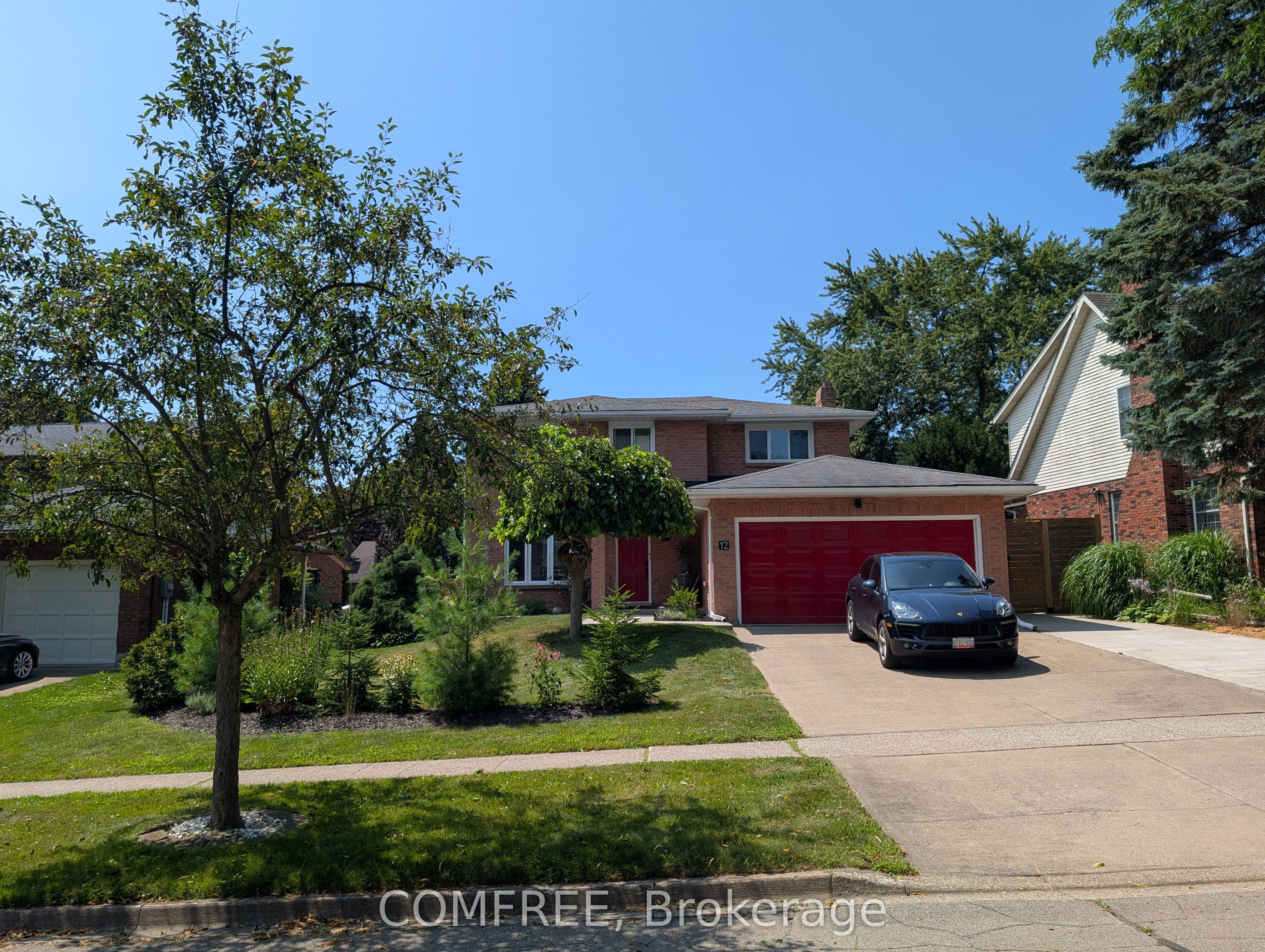 12 Millbridge Crescent, Pelham, ON L0S 1E1