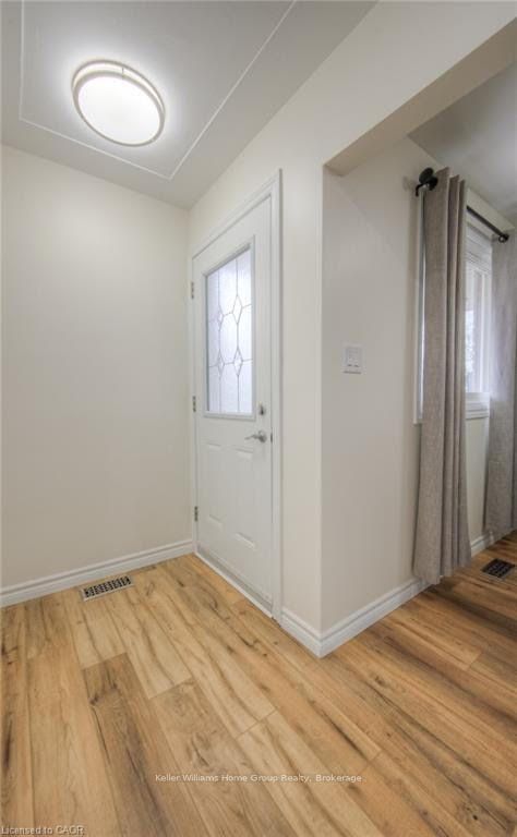 248 Cyrus Street, Cambridge, ON N3H 1H3 photo 4