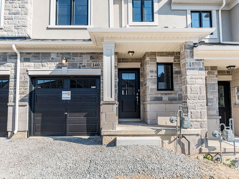 140 Aquasanta Crescent, Hamilton, ON L9B 0J8 photo 2