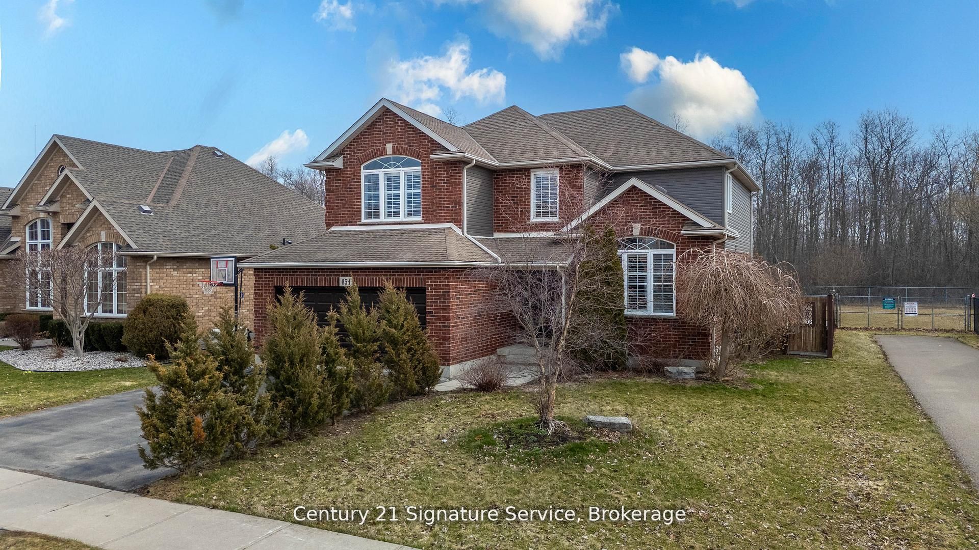 654 Brian Street, Fort Erie, ON L2A 6W2 photo 3