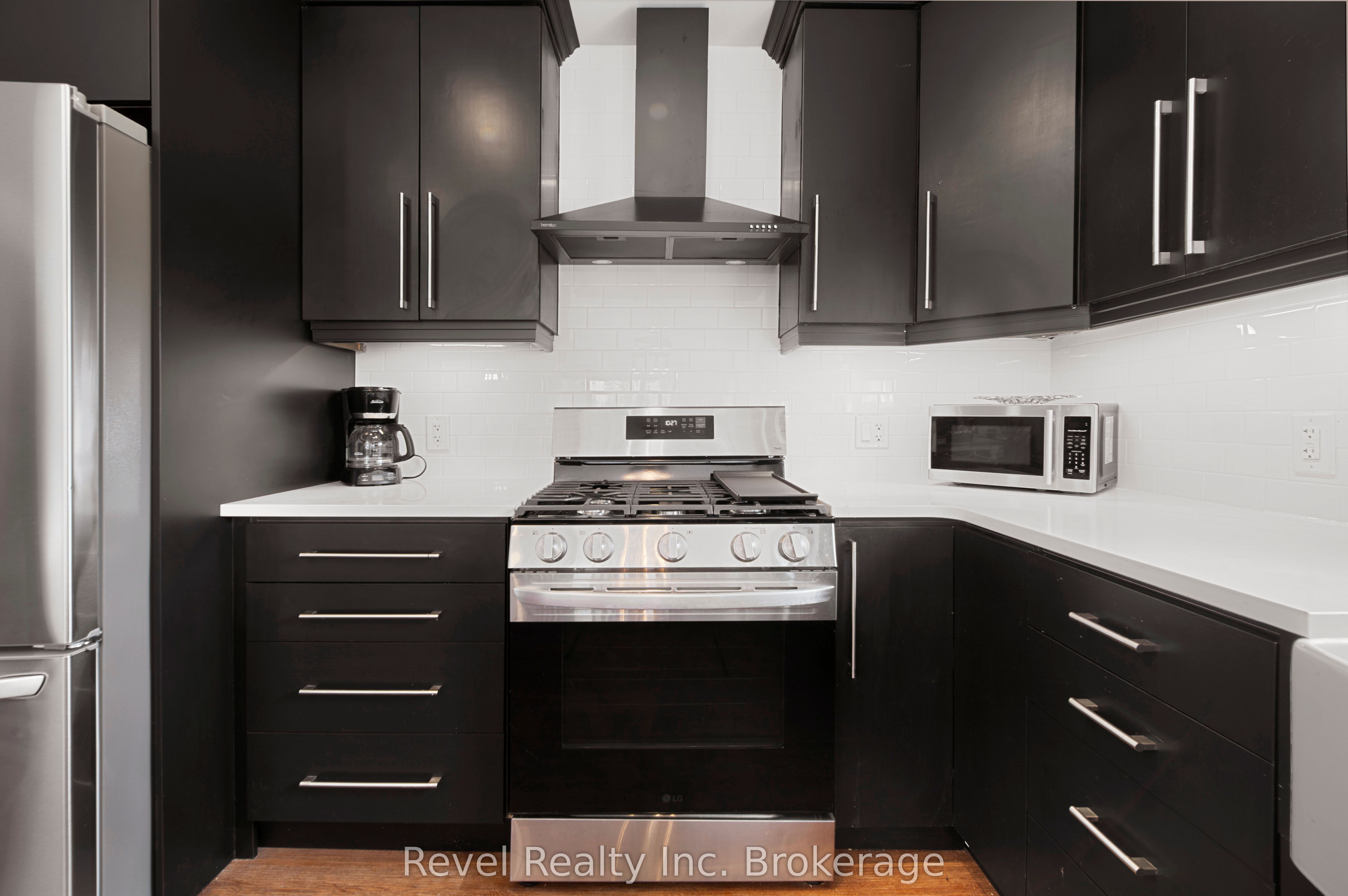 4205 Highway 17 E, Papineau-Cameron, ON P0H 1V0 photo 4