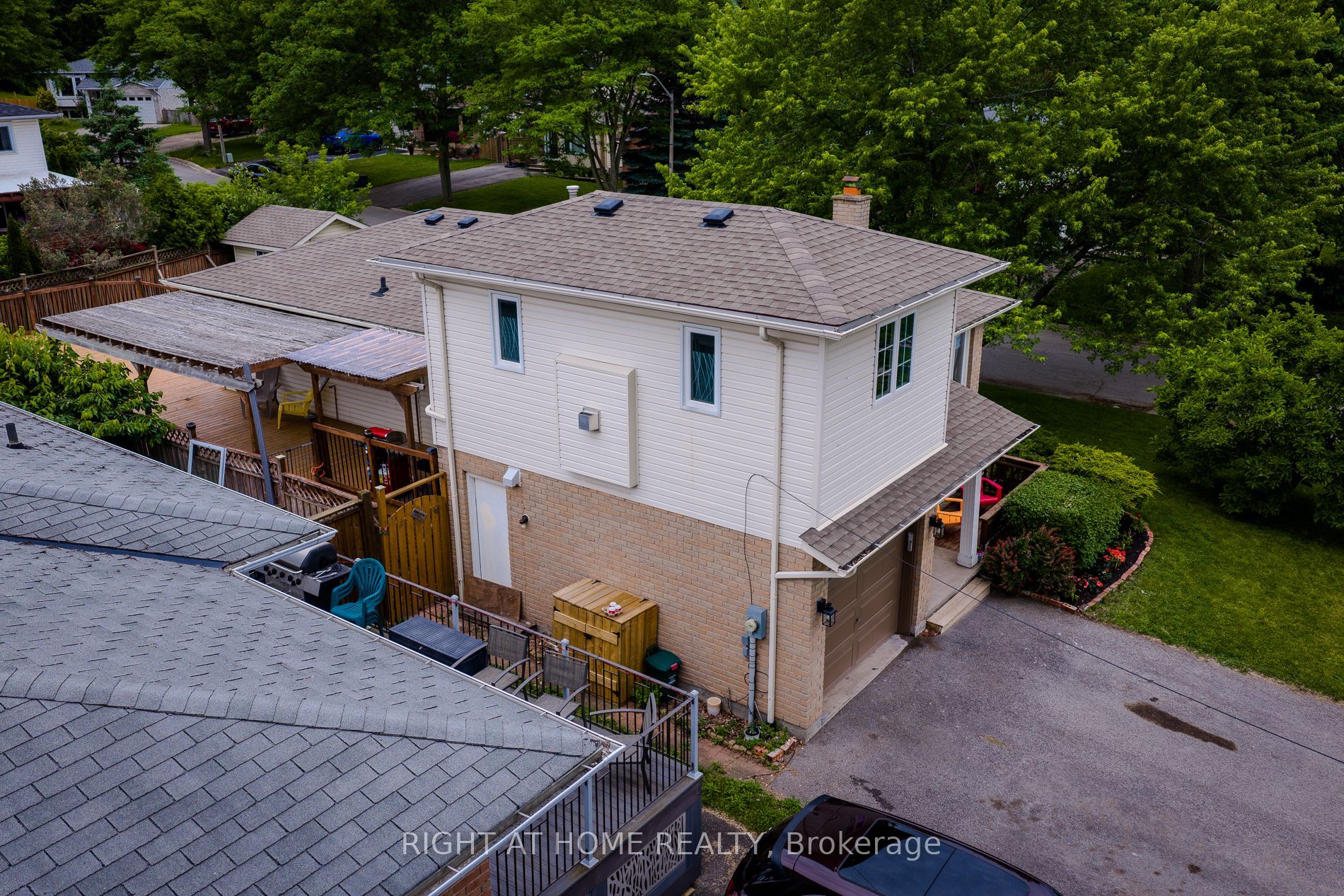 62 HAZEL Street, St. Catharines, ON L2T 4B7 photo 5