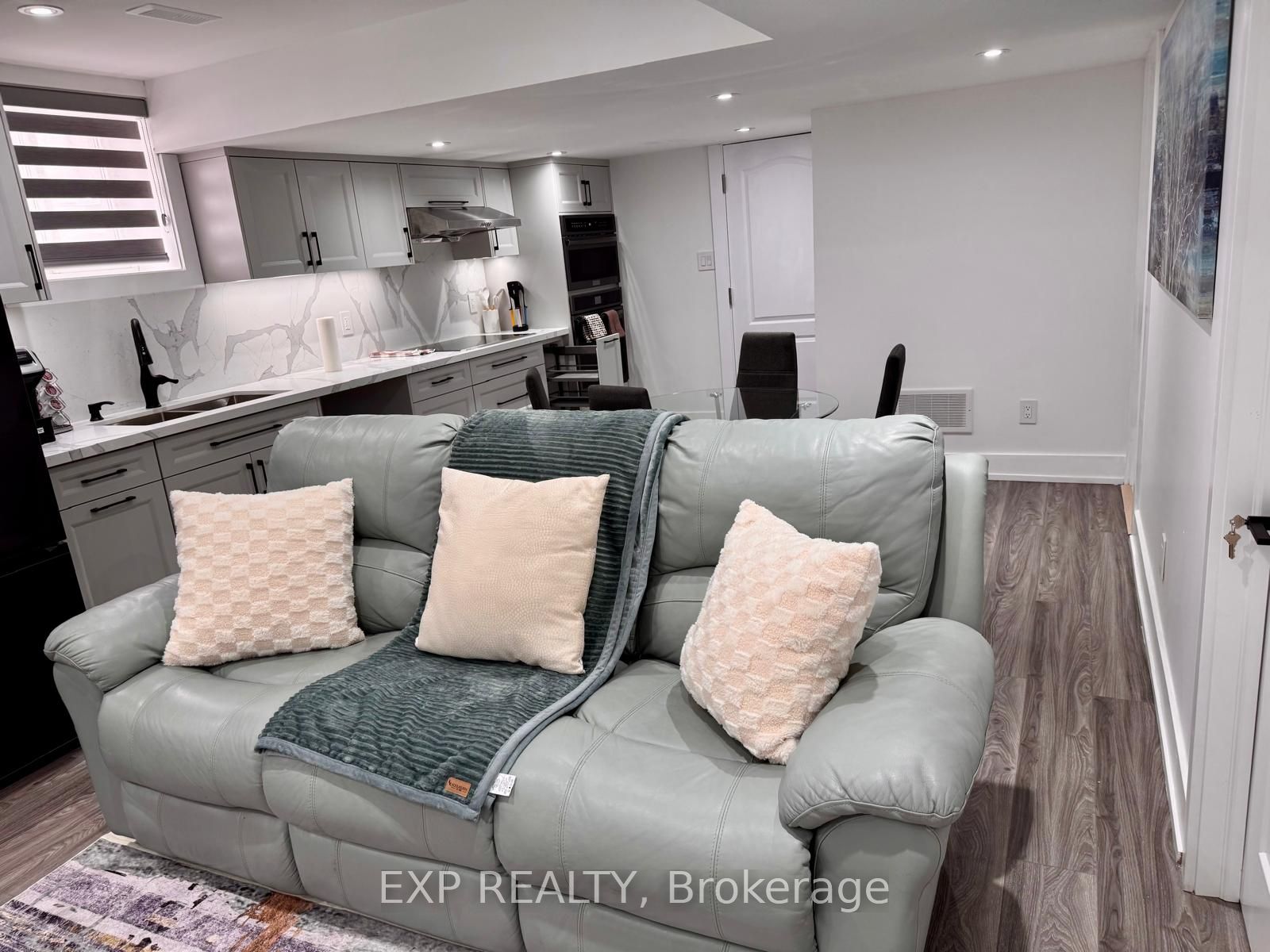 1749 Finley Crescent bsmnt, London North, ON N6G 0B4 photo 5