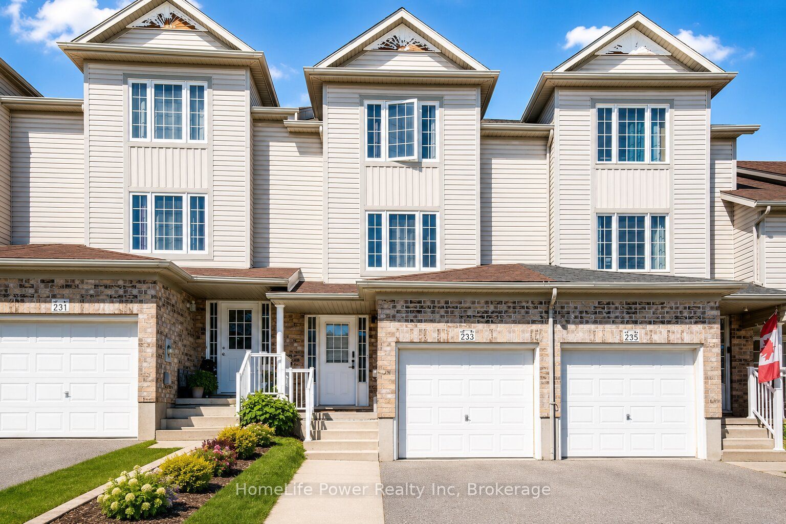 233 RED CLOVER Court, Kitchener, ON N2E 4J5