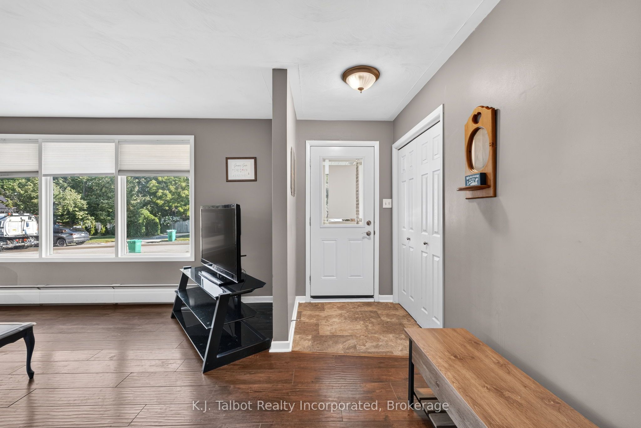 85 Picton Street W, Goderich, ON N7A 2C4 photo 5