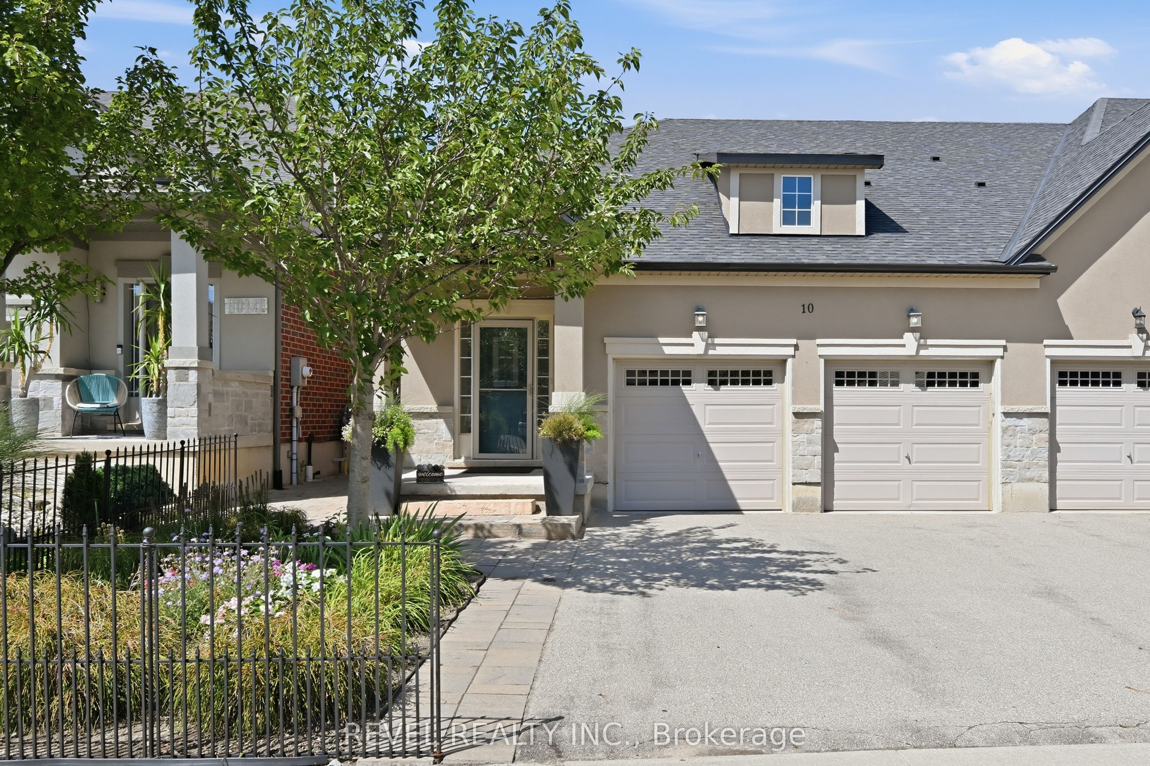 10 Kopperfield Lane, Hamilton, ON L0R 1W0