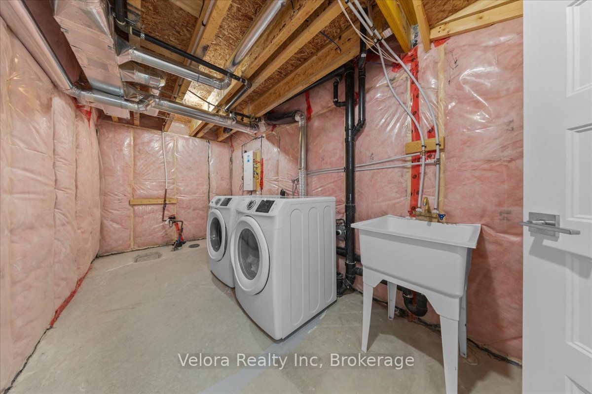 518 Vivera Place, Stittsville - Munster - Richmond, ON K2S 0W2