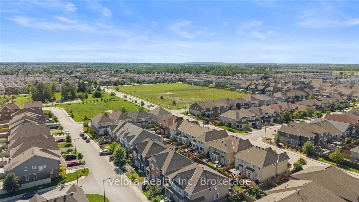 518 Vivera Place, Stittsville - Munster - Richmond, ON K2S 0W2 photo 3