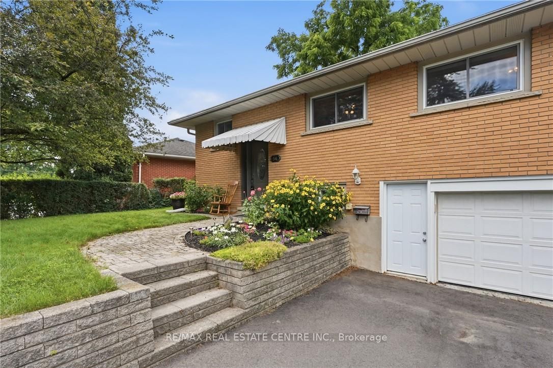 56 Renwick Avenue, Cambridge, ON N3C 2T7 photo 3