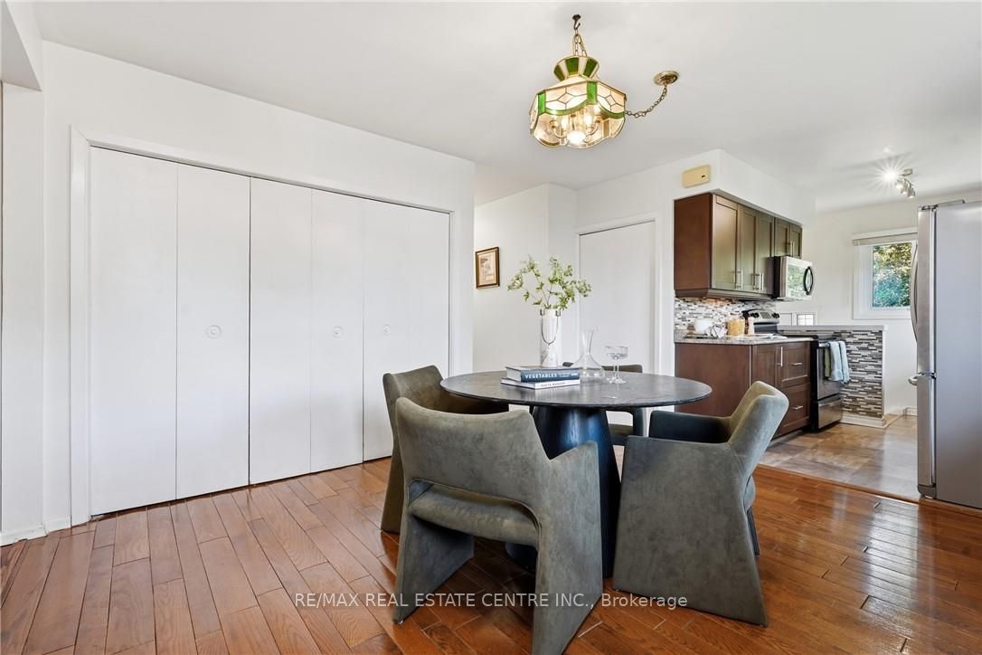 56 Renwick Avenue, Cambridge, ON N3C 2T7 photo 5