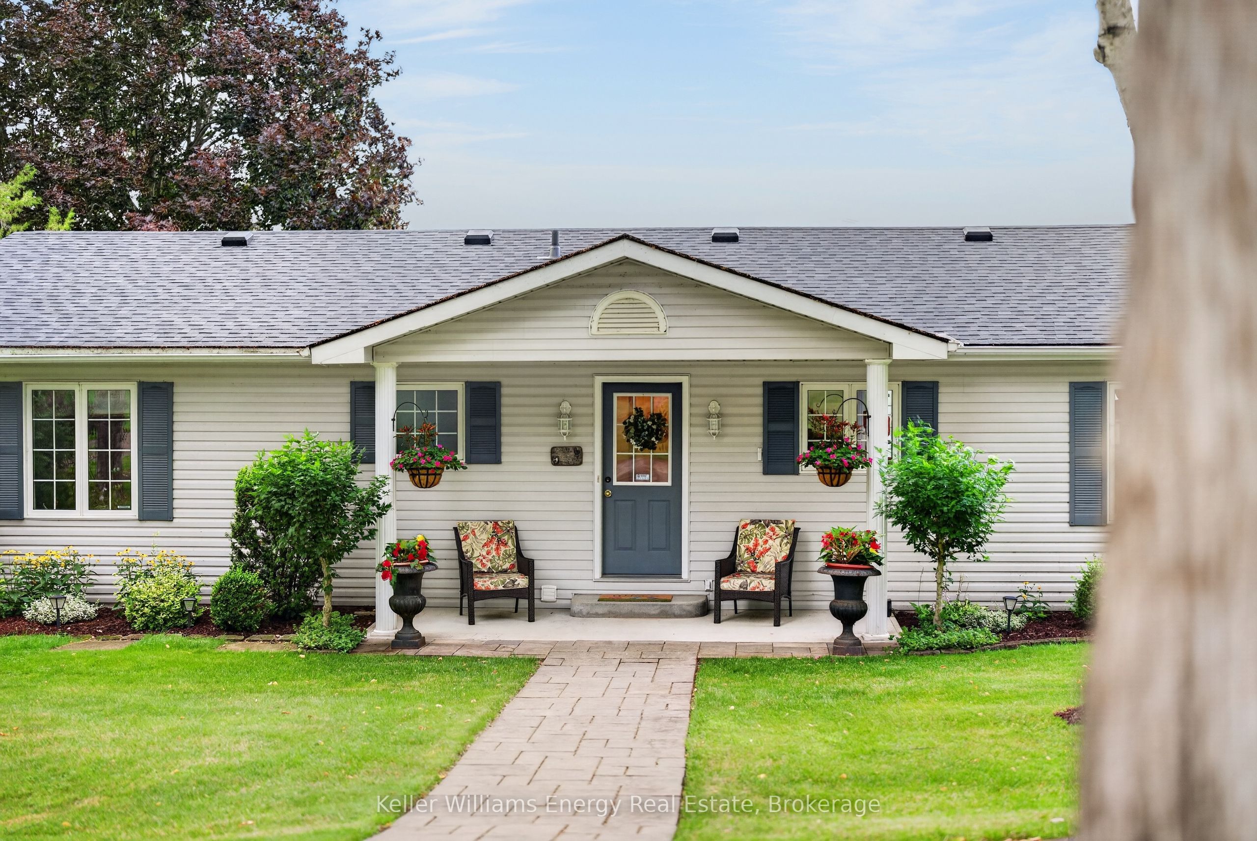 52 Rowlands Lane, Prince Edward County, ON K0K 1A0 photo 3