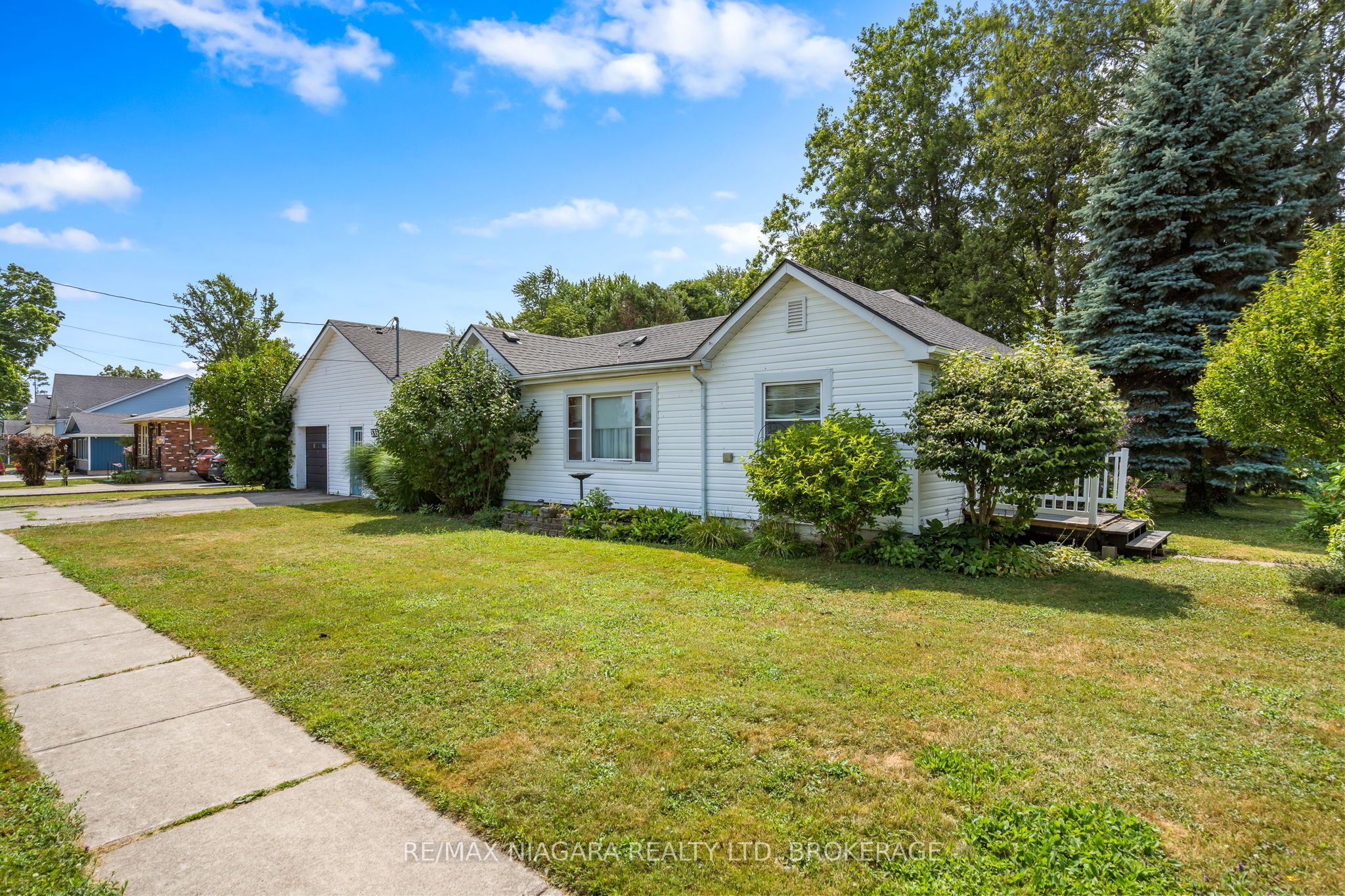 333 Ridge Road S, Fort Erie, ON L0S 1B0 photo 5