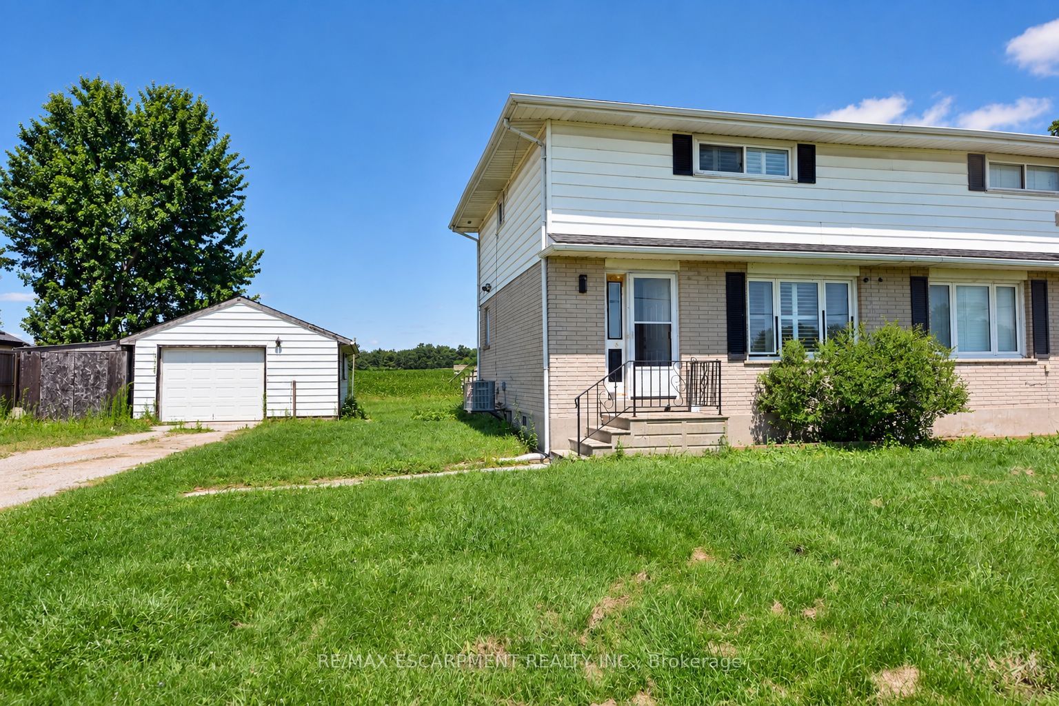 685717 HWY 2, Woodstock, ON N4S 7V9 photo 2