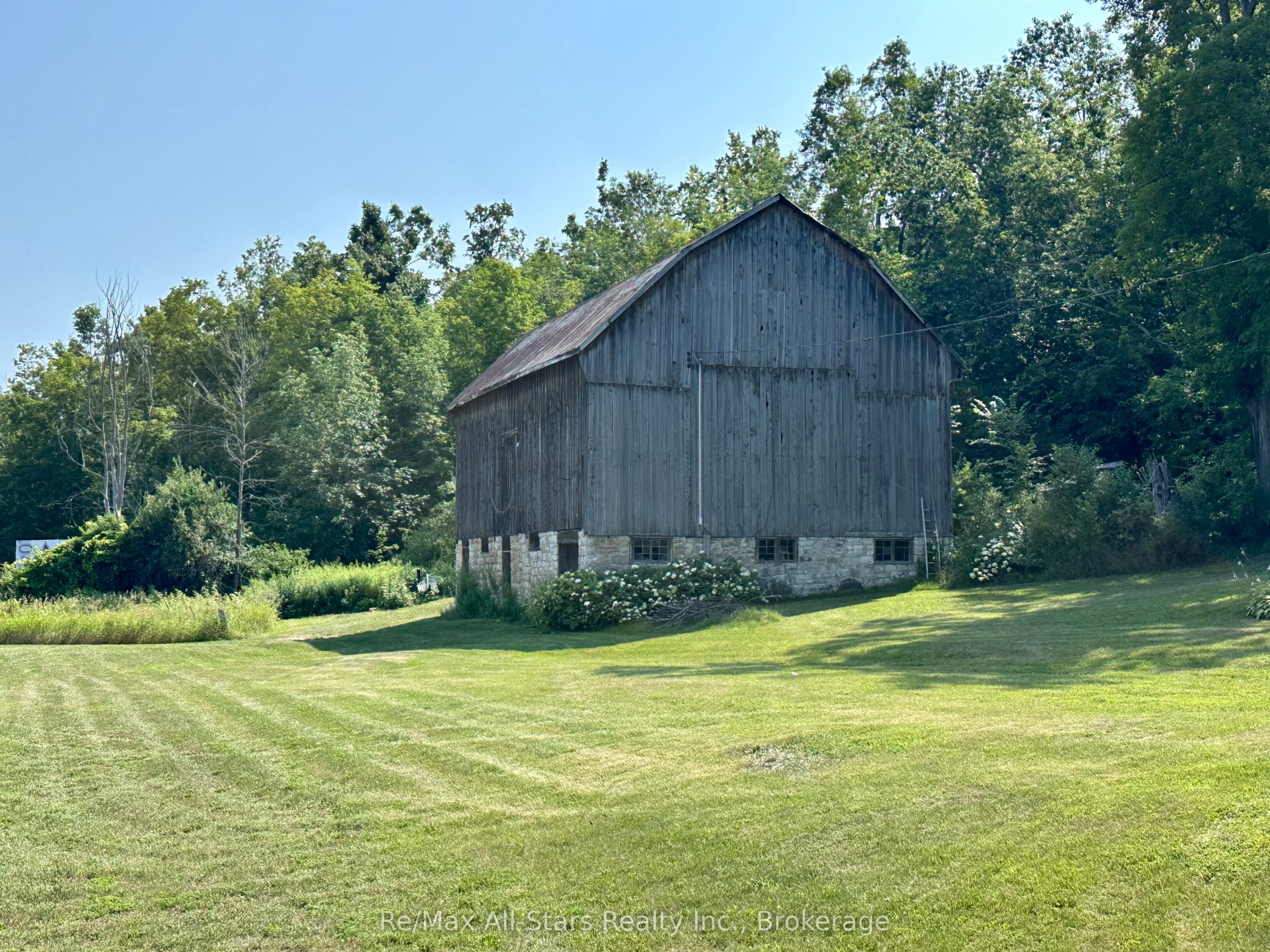 547 County Rd 36, Trent Lakes, ON K0M 1A0 photo 2