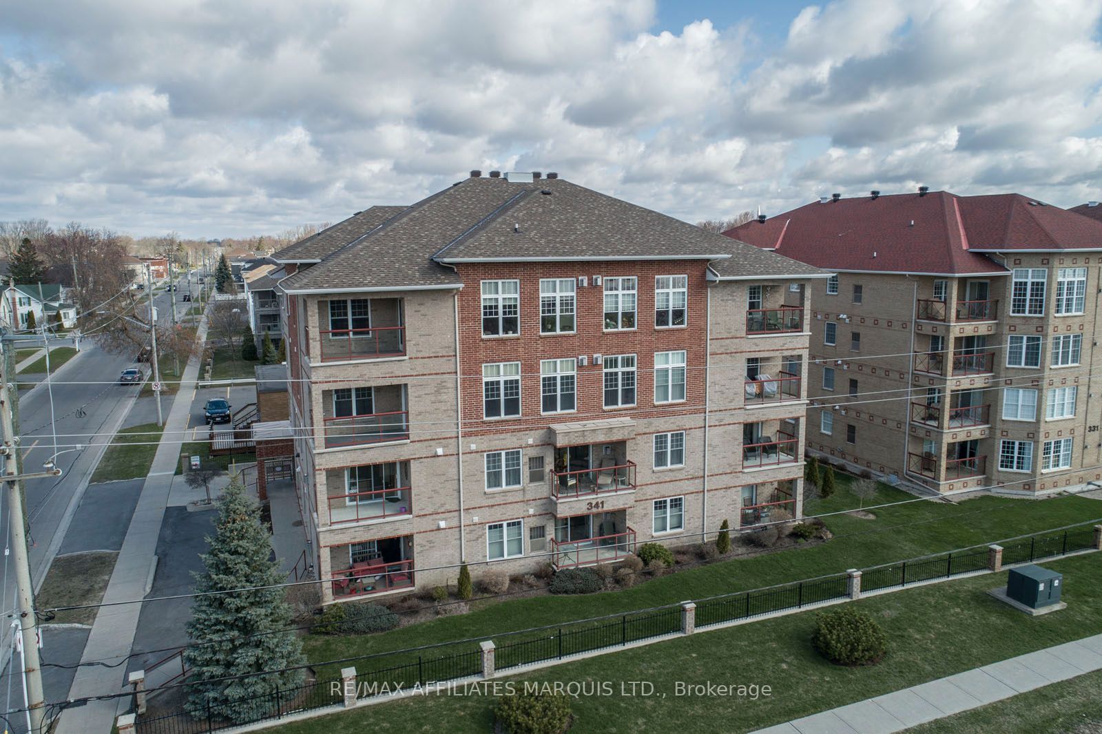 341 Water Street W 402, Cornwall, ON K6J 1A5 photo 4