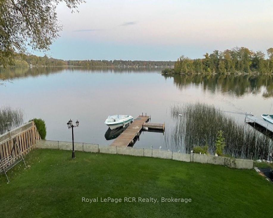 48 Island View Drive N, South Bruce Peninsula, ON N0H 1A0 photo 2