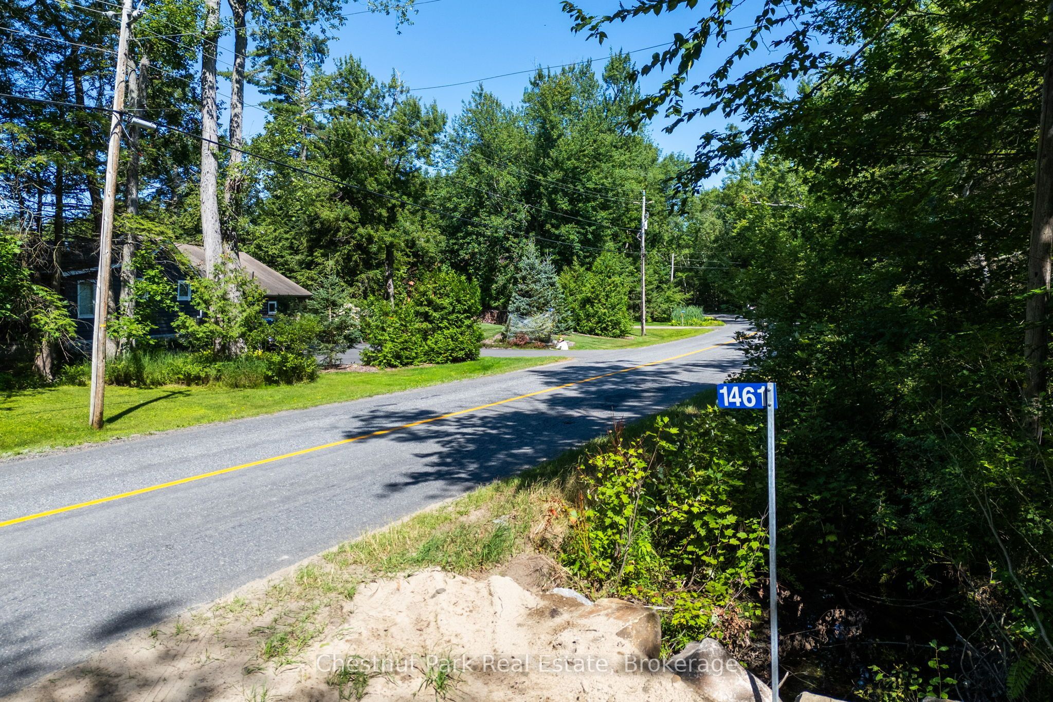 1461 Golden Beach Road, Bracebridge, ON P1L 1W8