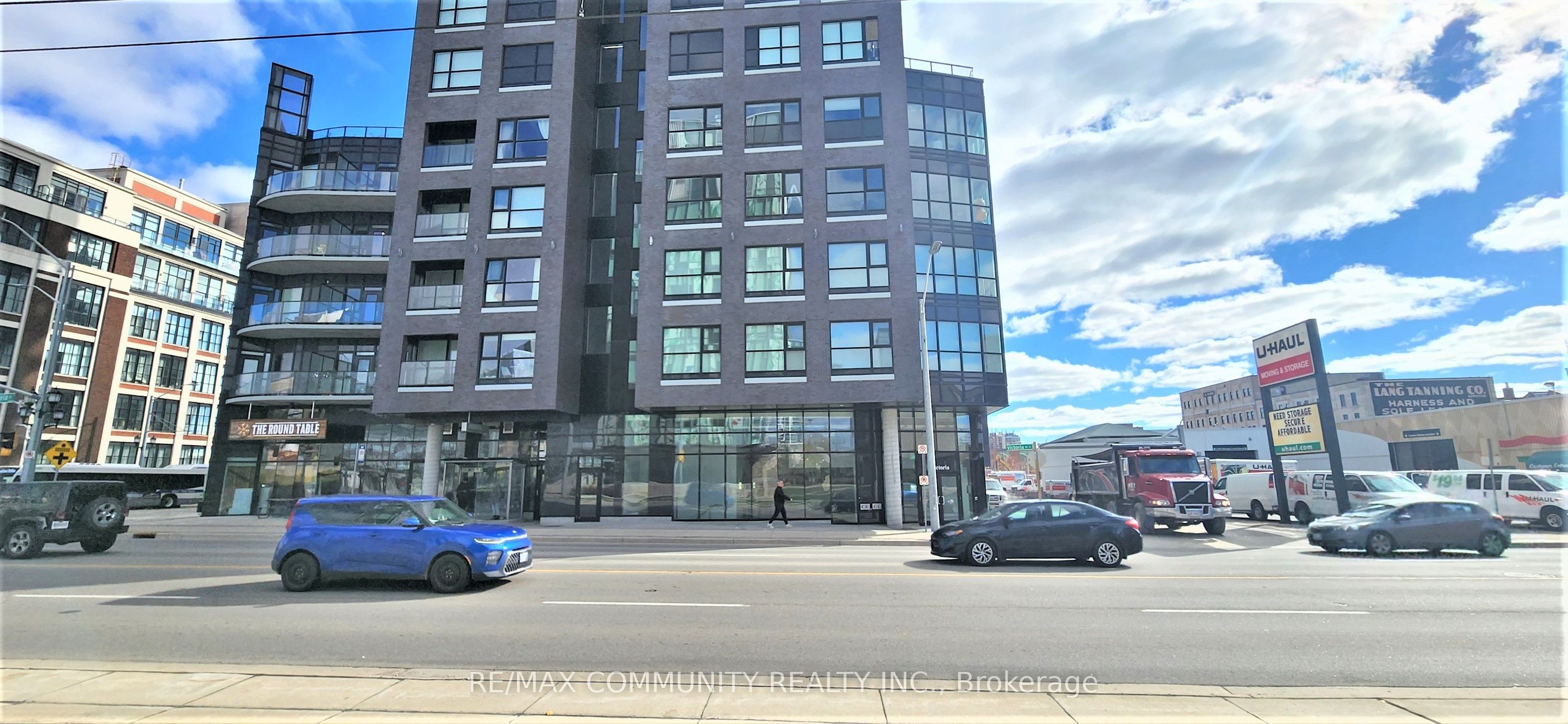 1 Victoria Street 1708, Kitchener, ON N2G 0B5 photo 3