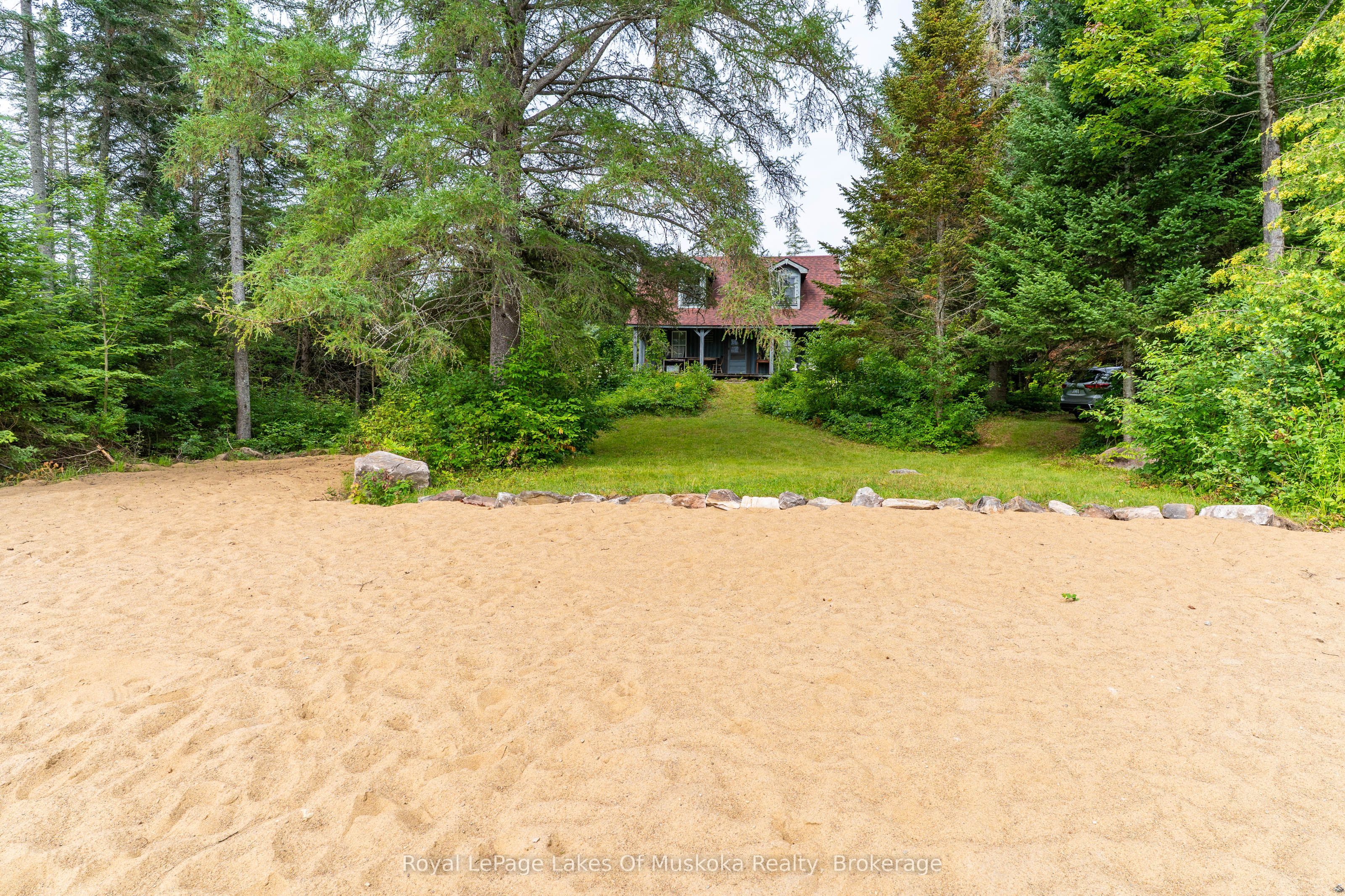 1099 Wolfkin Lake Road, Lake of Bays, ON P0B 1A0 photo 5