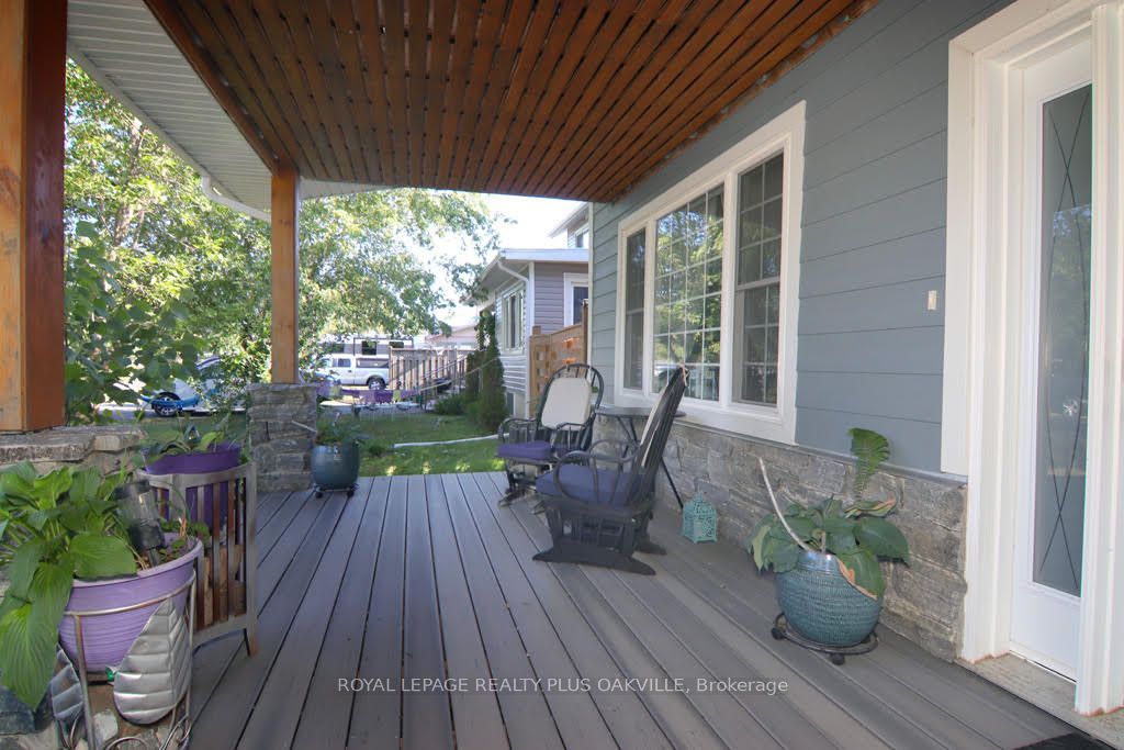 318 Beachview Avenue, Fort Erie, ON L2A 4L7 photo 5