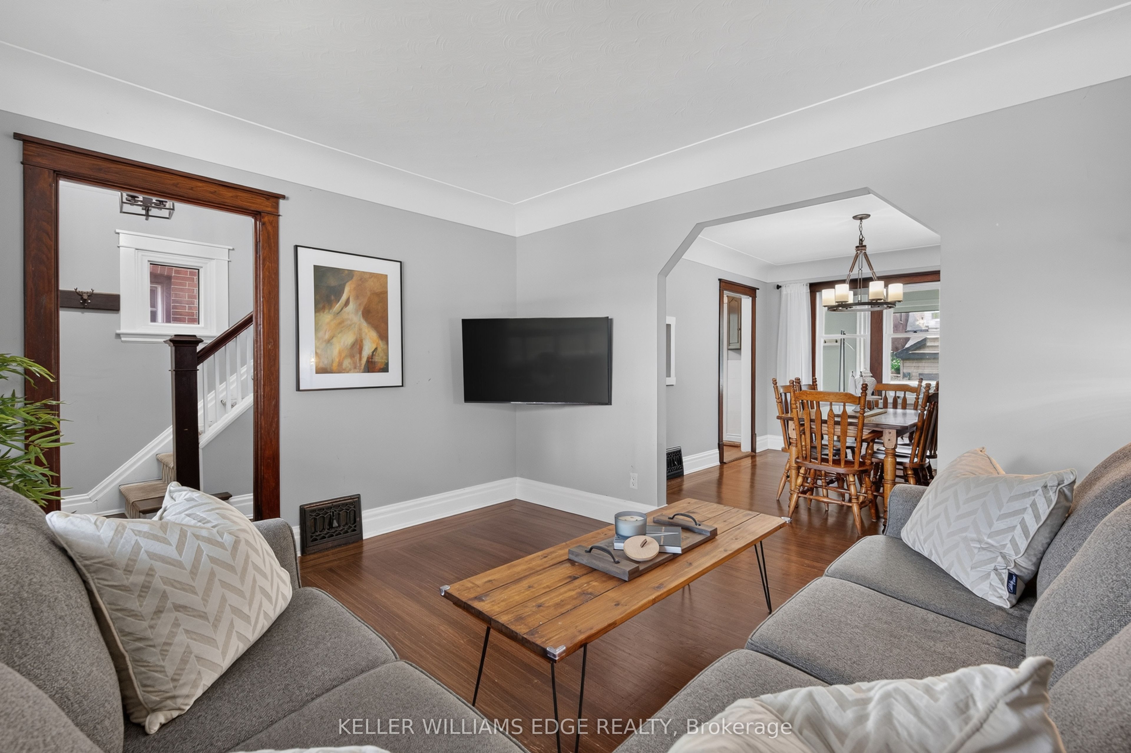 147 Melrose Avenue N, Hamilton, ON L8L 6X5 photo 4