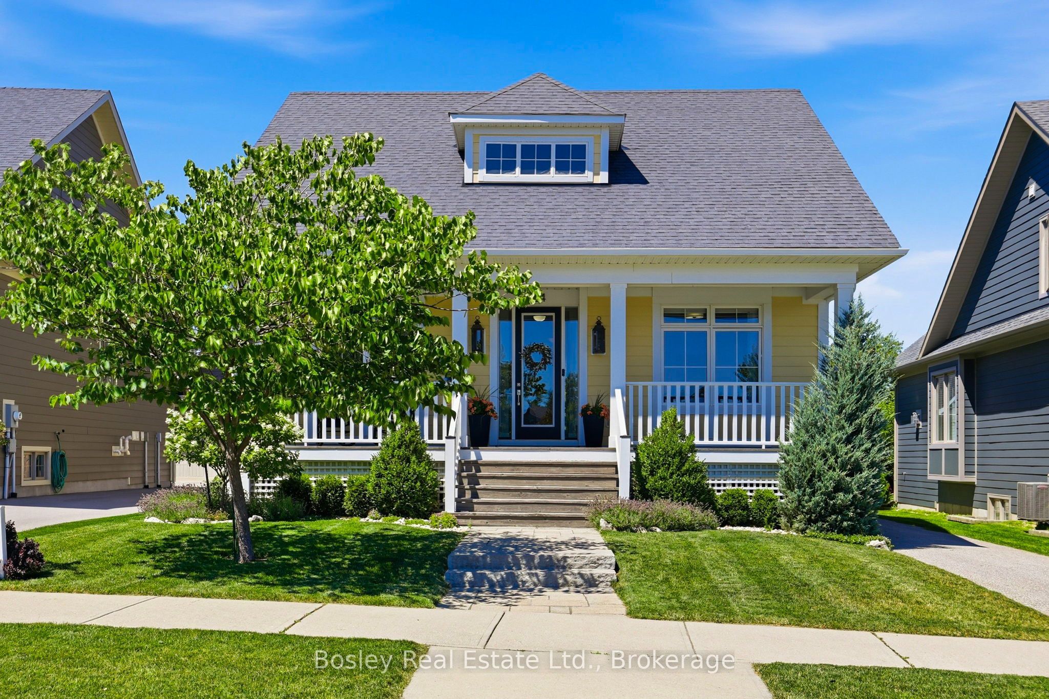 104 Snow Apple Crescent, Blue Mountains, ON L9Y 0R4
