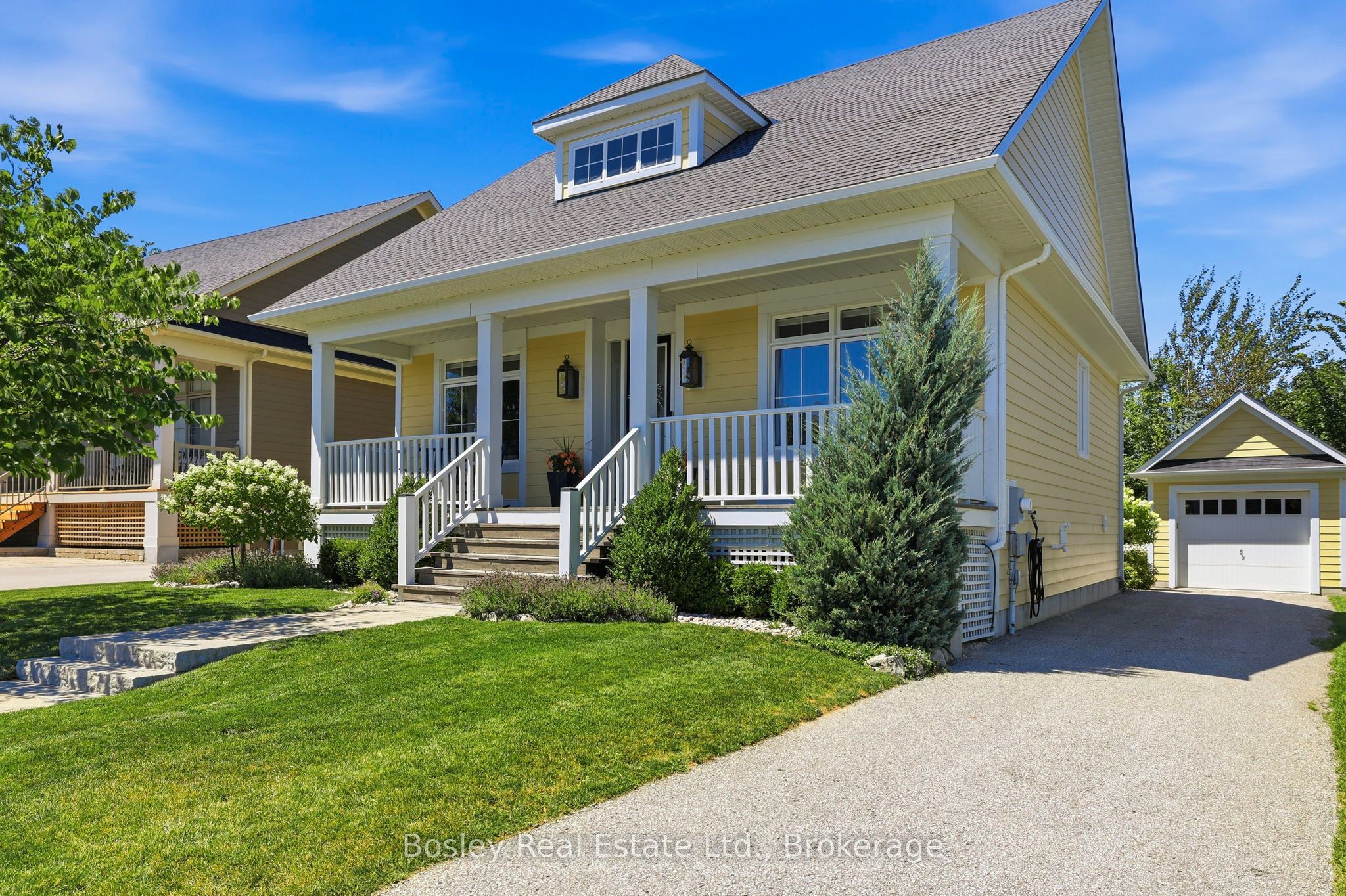 104 Snow Apple Crescent, Blue Mountains, ON L9Y 0R4 photo 2