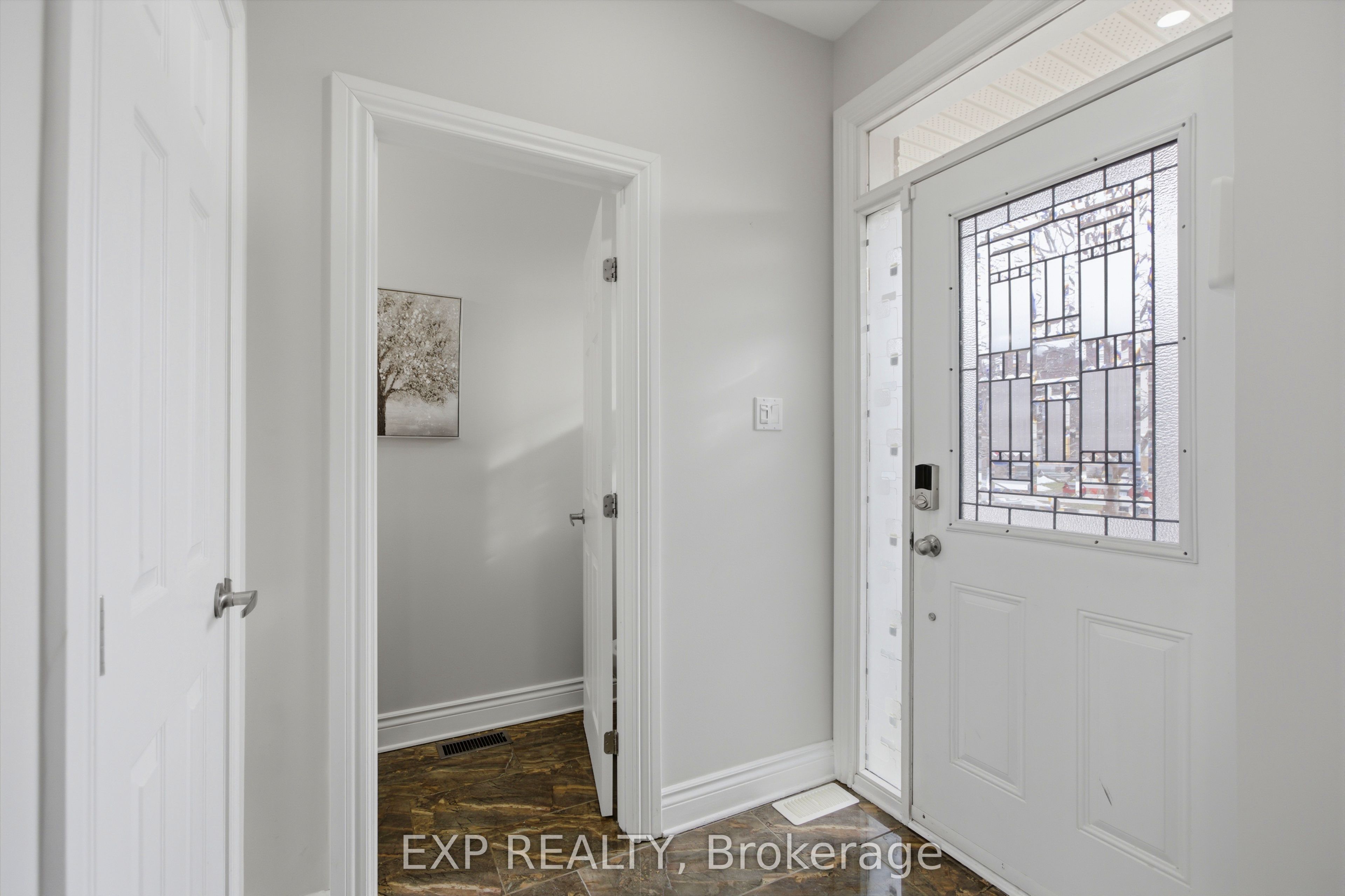 162 Bert Hall Street, Arnprior, ON K7S 0H1 photo 5