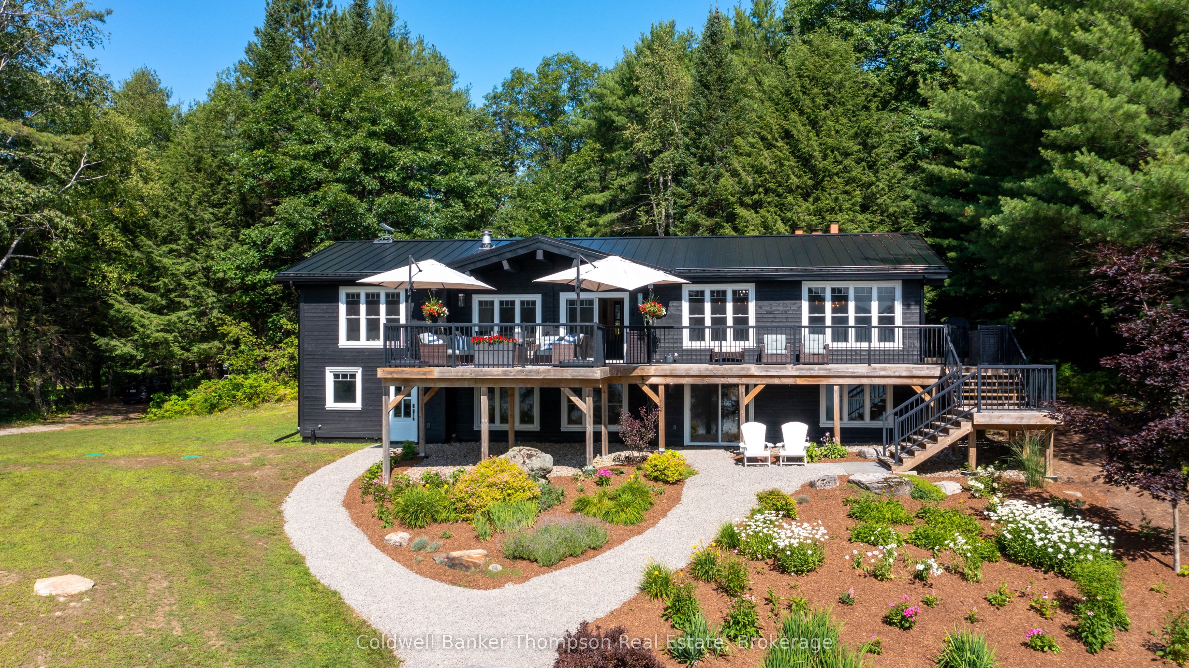 1555 Portage Road, Lake of Bays, ON P1H 2J3 photo 2