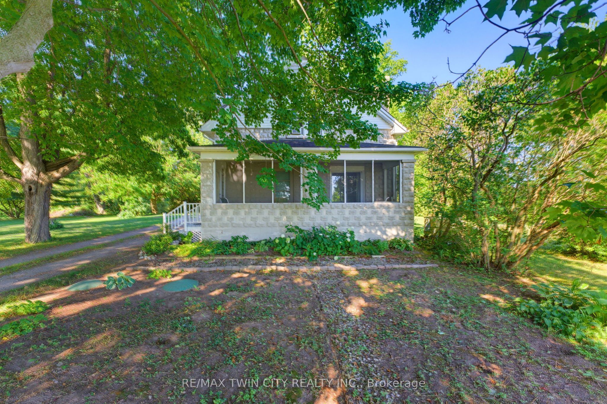 321 Pinehurst Road, Brant, ON N3L 3E2 photo 3