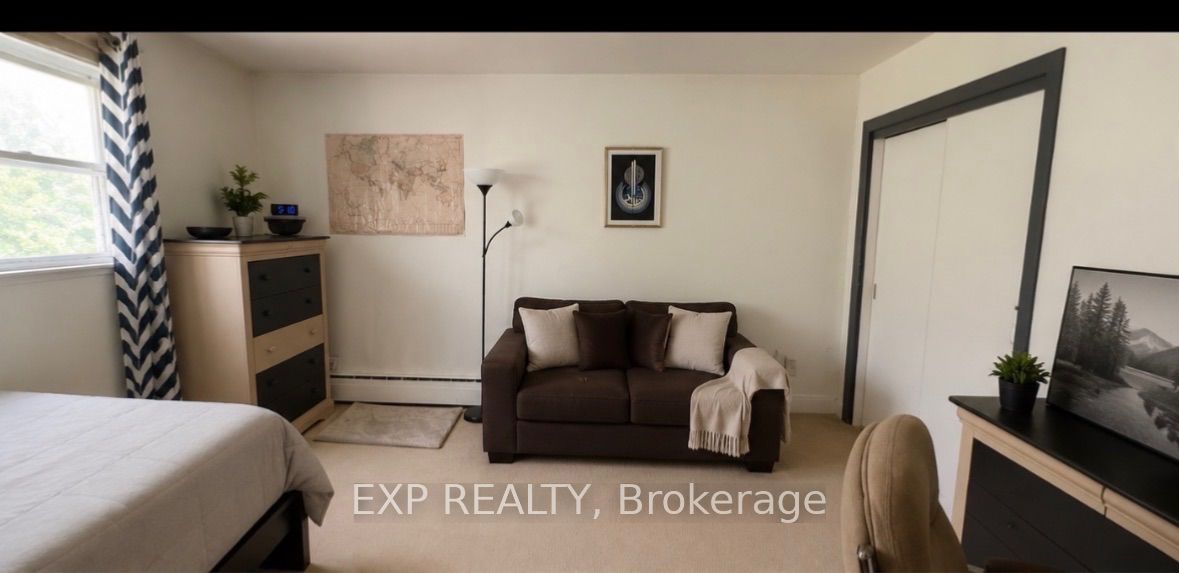 16 CIVIC Street, Killaloe, Hagarty and Richards, ON K0J 2A0 photo 4