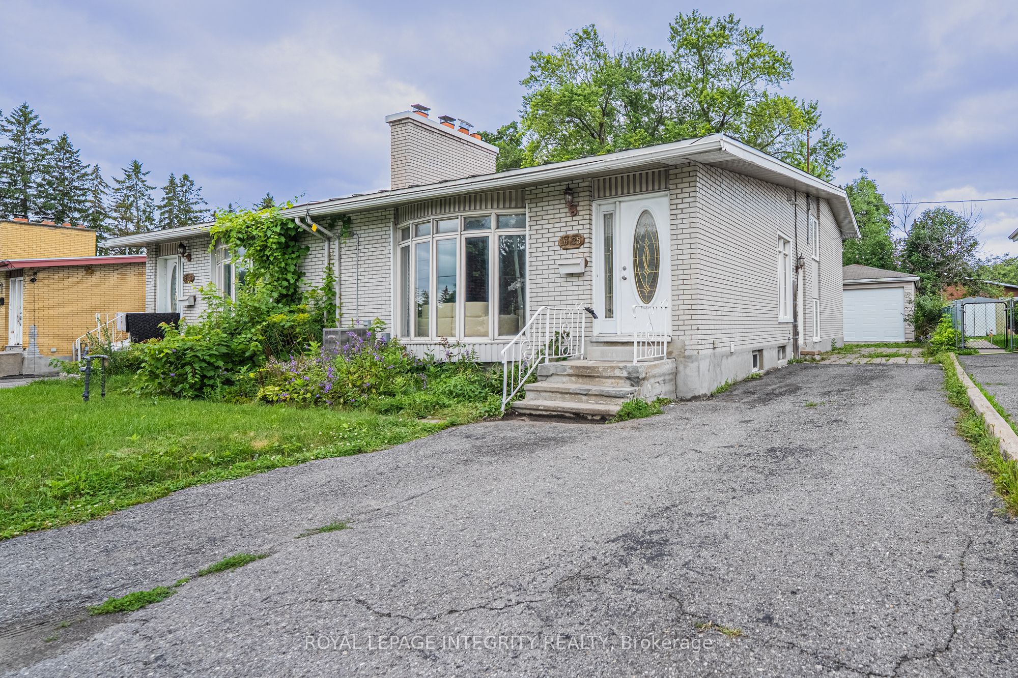 1625 BASELINE Road, Belair Park - Copeland Park and Area, ON K2C 0B6 photo 2