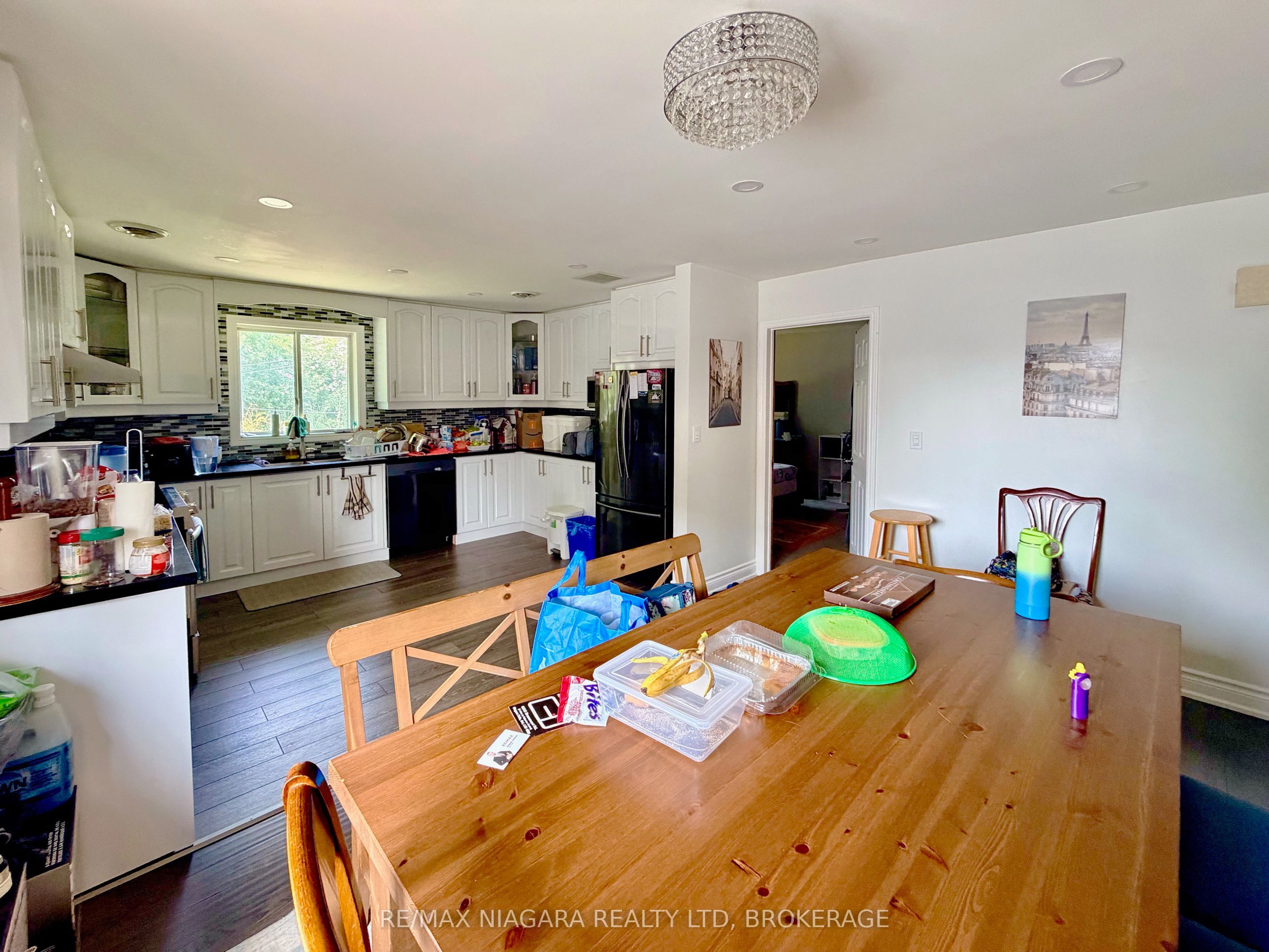 6475 Taylor Street UPPER, Niagara Falls, ON L2G 2E9 photo 5