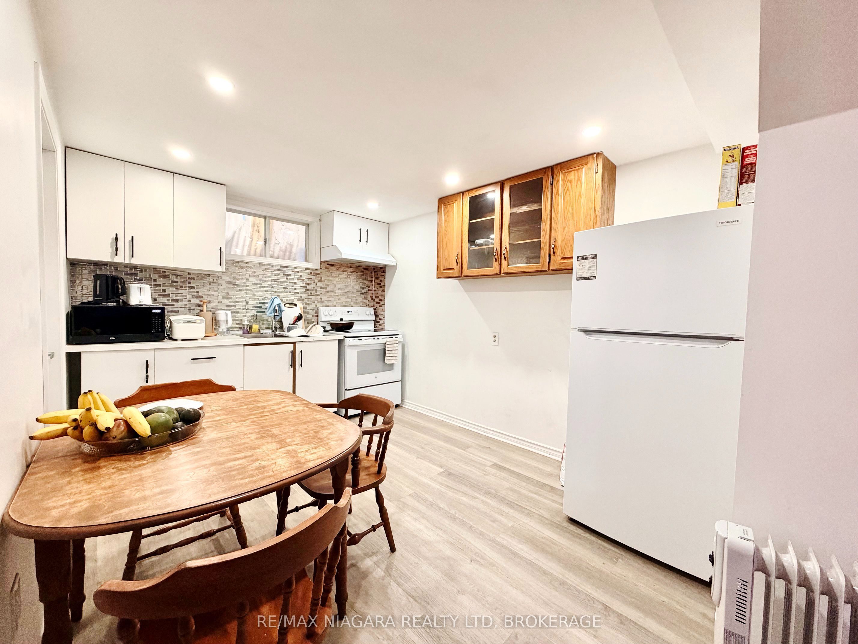 6475 Taylor Street LOWER, Niagara Falls, ON L2G 2E9