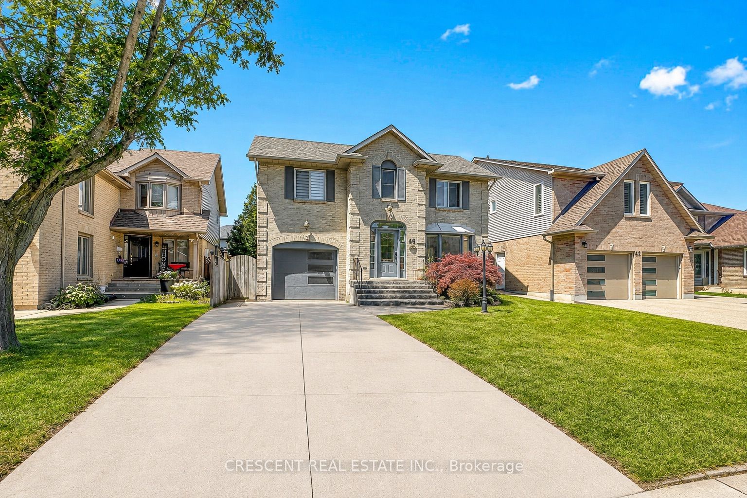 46 Pearson Drive, Hamilton, ON L8W 3H2