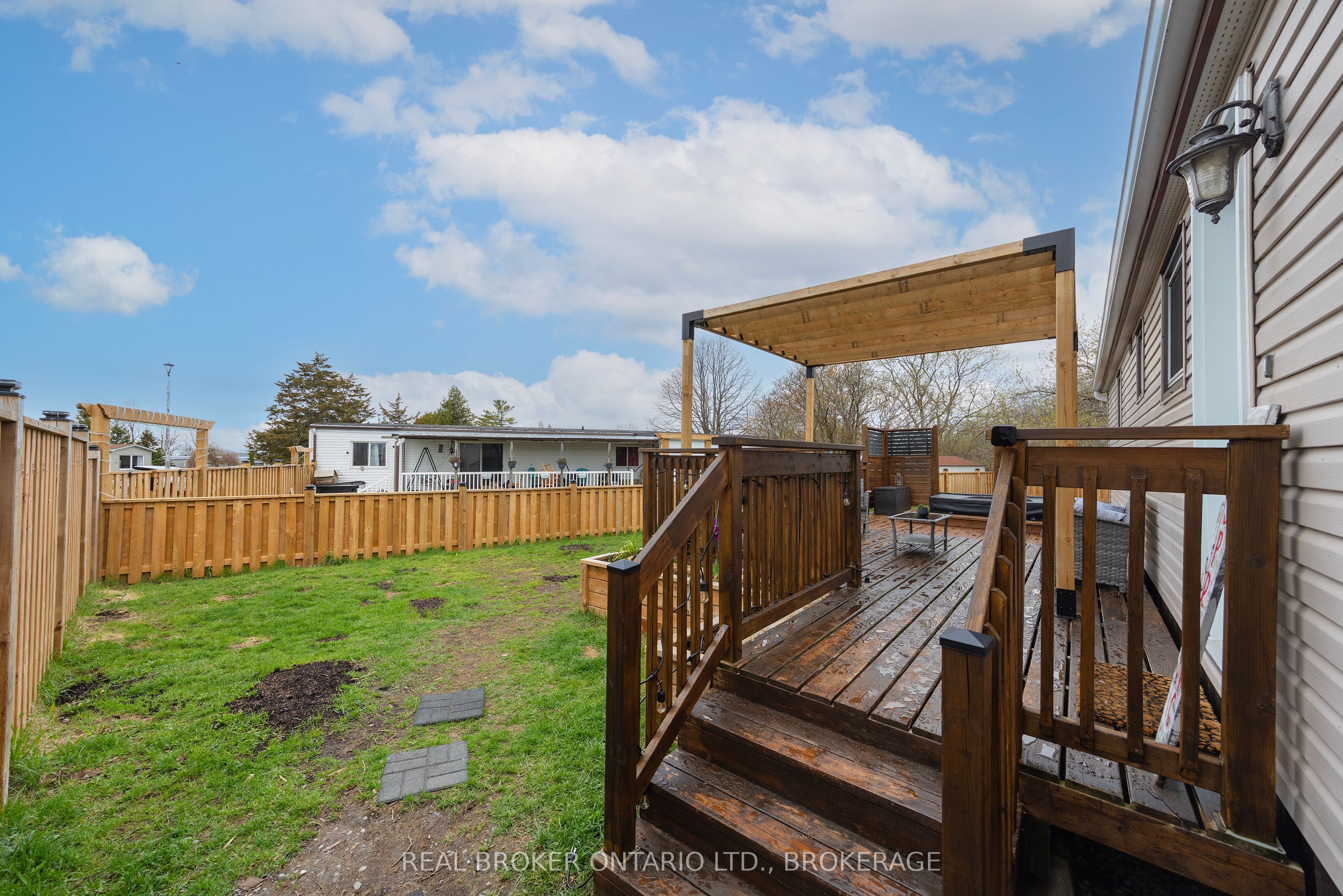 11 HERMES Drive, Kingston, ON K7K 5T3 photo 4