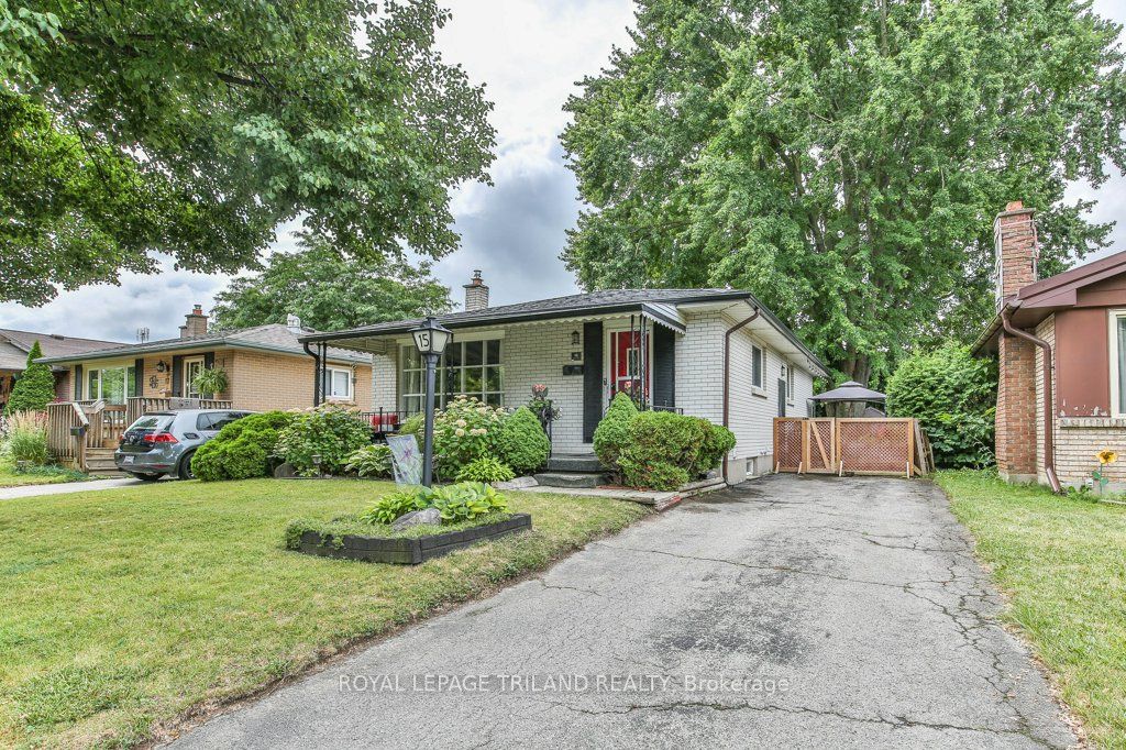 15 TALAVERA Crescent, London East, ON N5V 1K7