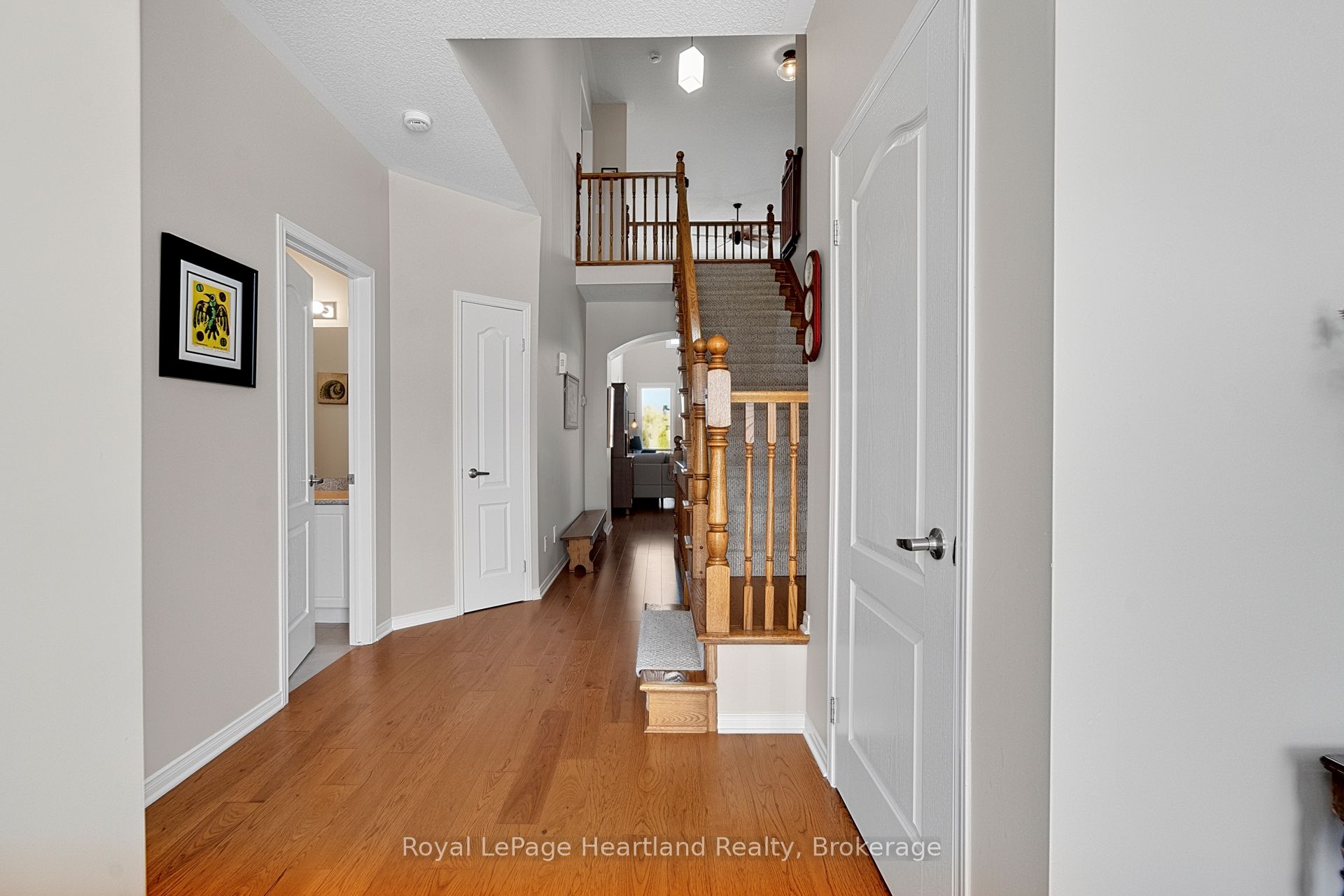 16 Macpherson Avenue, Huron East, ON N0K 1W0 photo 5