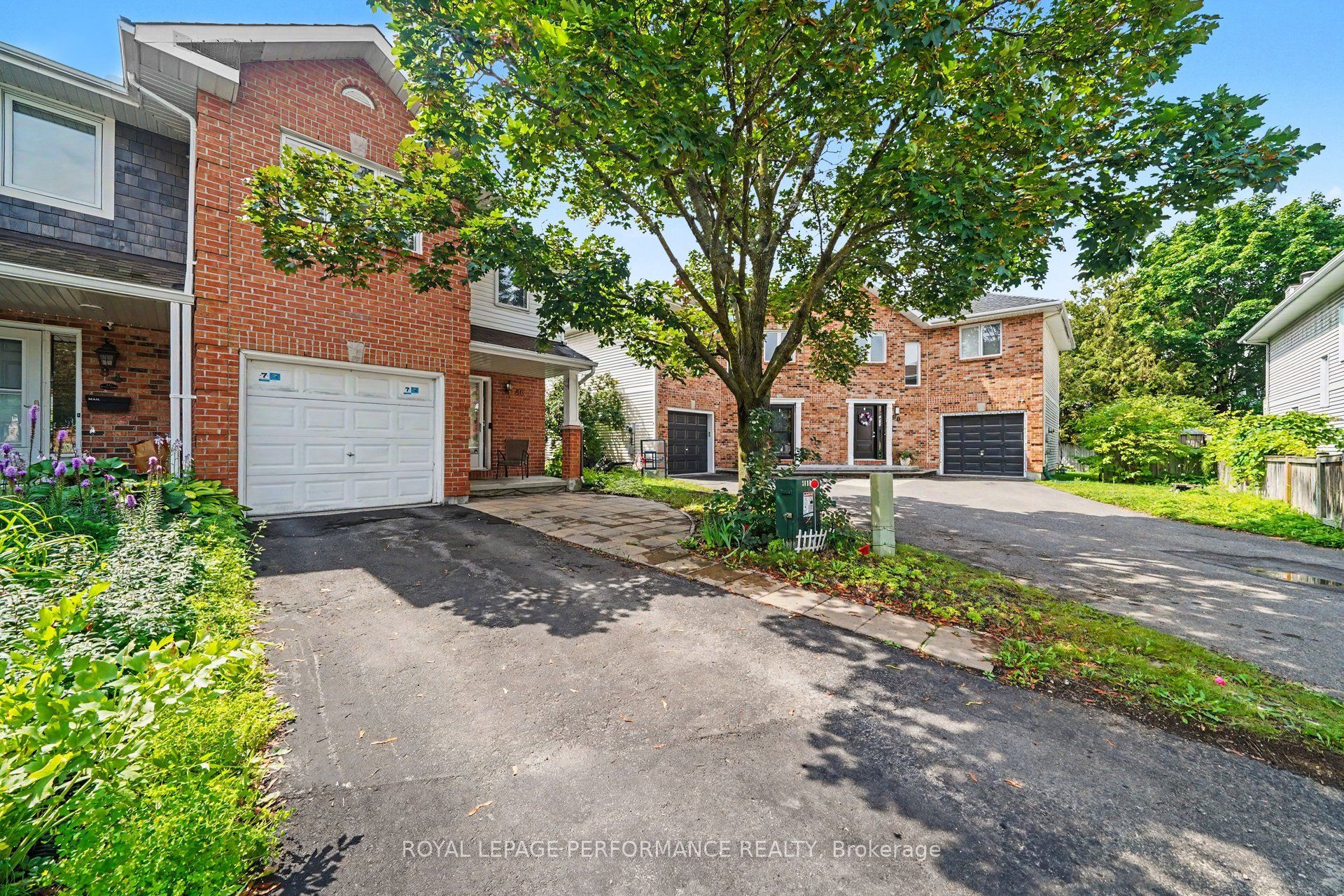 86 Royal Oak Court, Hunt Club - South Keys and Area, ON K1T 3P1 photo 2