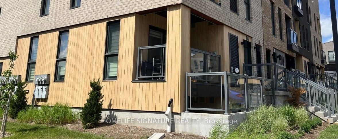 16 URBANE Boulevard, Kitchener, ON N2E 0J4 photo 2