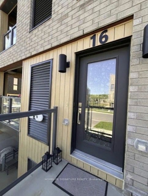 16 URBANE Boulevard, Kitchener, ON N2E 0J4 photo 4