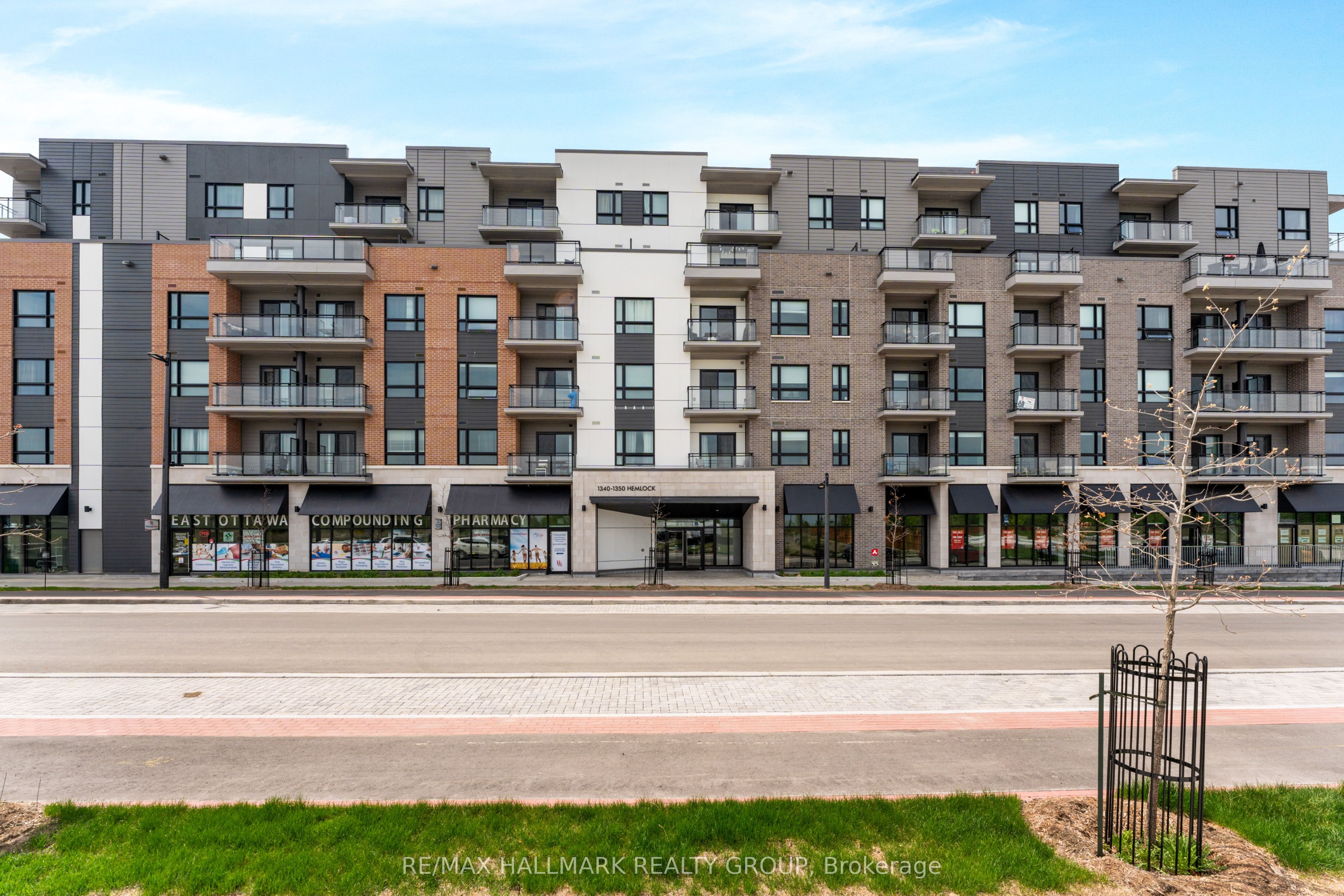 1350 Hemlock Road 411, Manor Park - Cardinal Glen and Area, ON K1K 5C2
