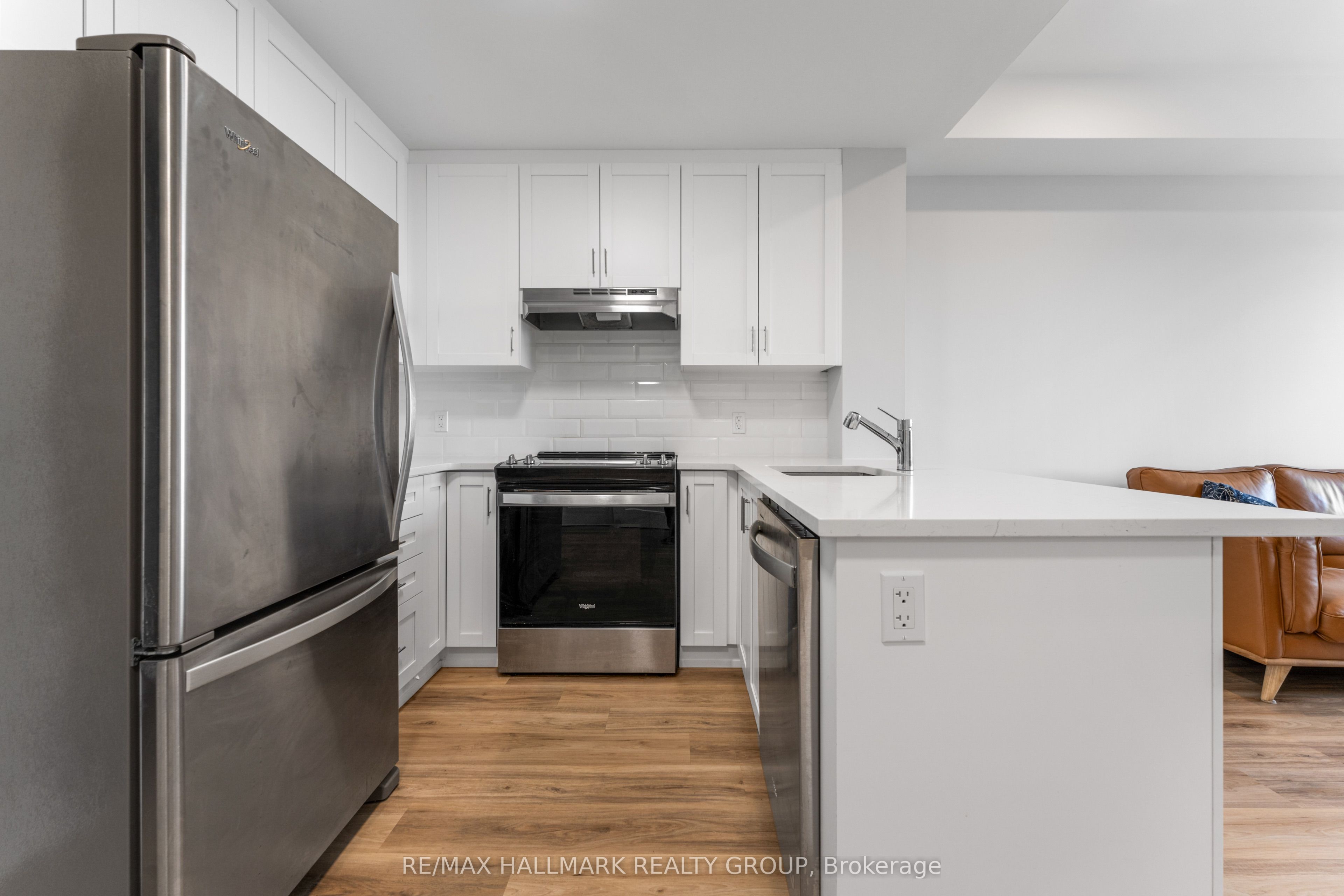 1350 Hemlock Road 411, Manor Park - Cardinal Glen and Area, ON K1K 5C2 photo 5